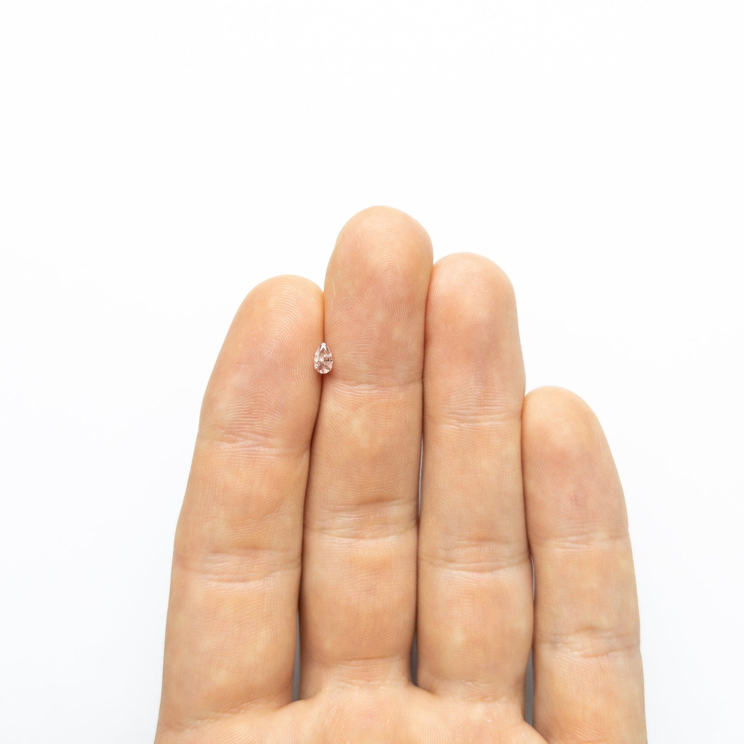 0.26ct 4.93x2.92x2.15mm ファンシー ピンク ペア ブリリアント 24106-01