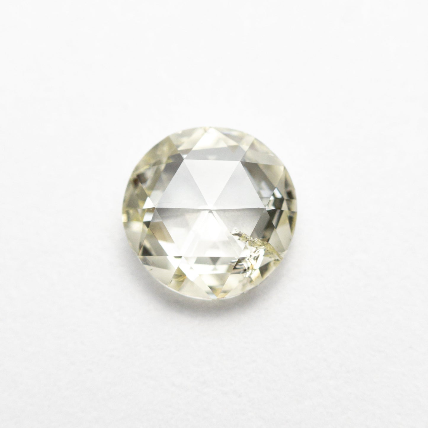 0.88ct 6.58x6.52x2.39mm I1 QR ラウンド ダブルカット 19017-08
