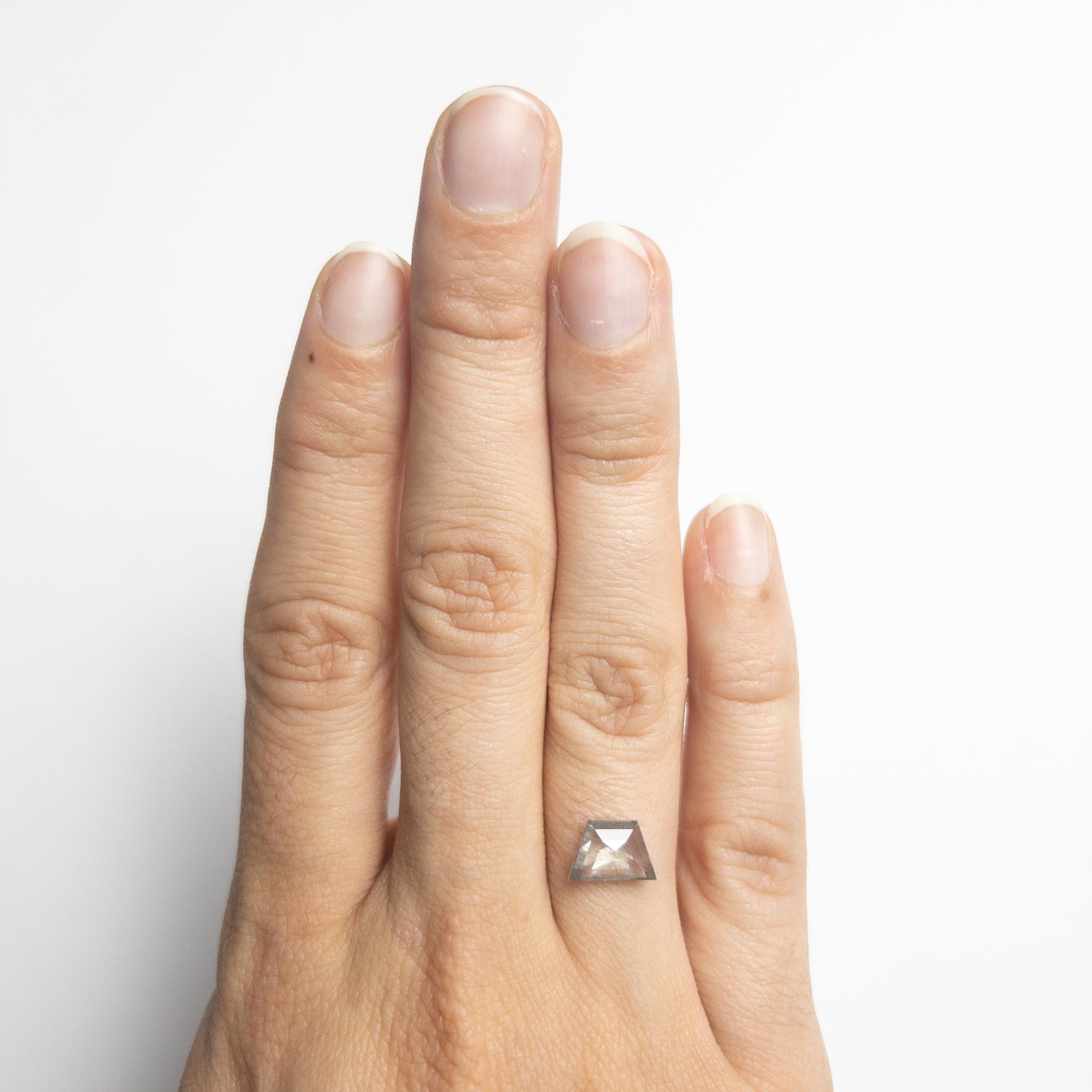 1.43ct 1.43ct 9.22x6.04x2.75mm 台形ローズカット 19193-04