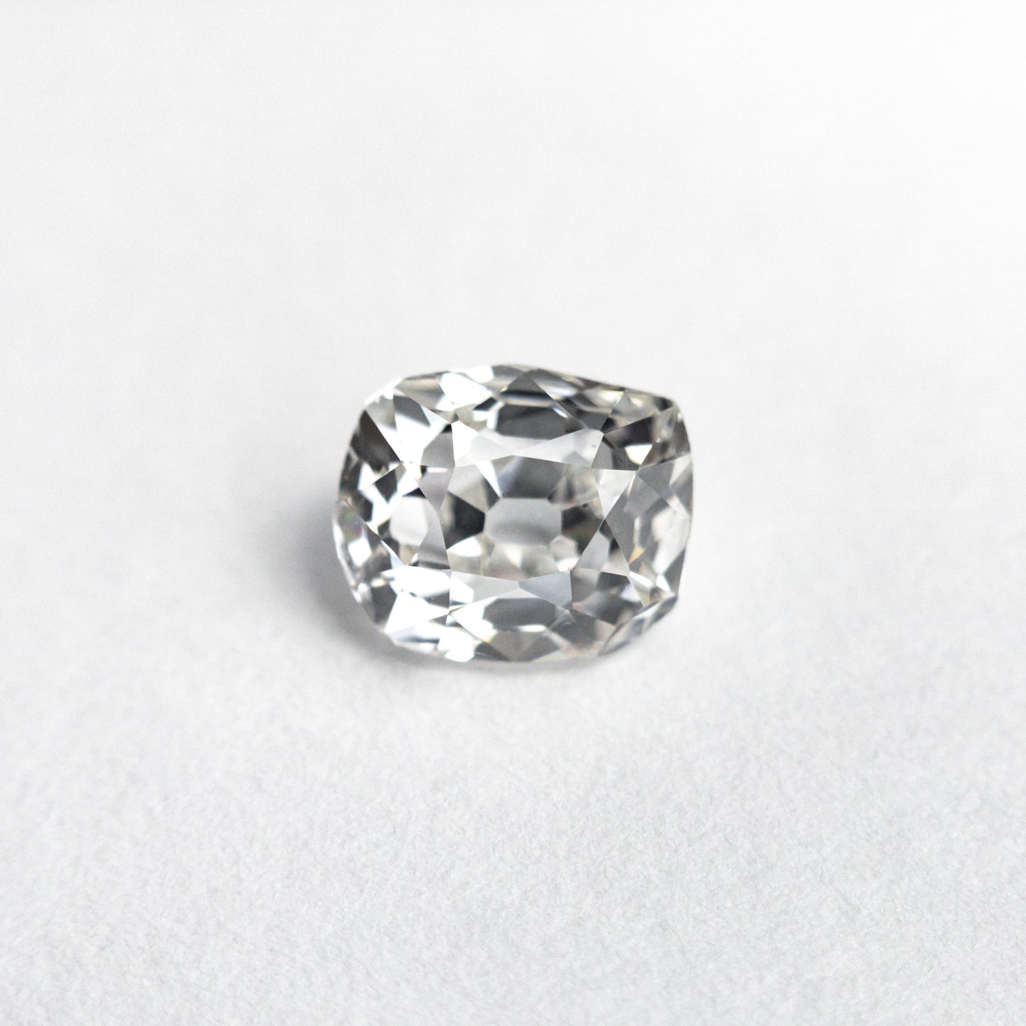 1.06ct 6.45x5.37x3.98mm VS2 H アンティーク オールド マイン カット 19424-01