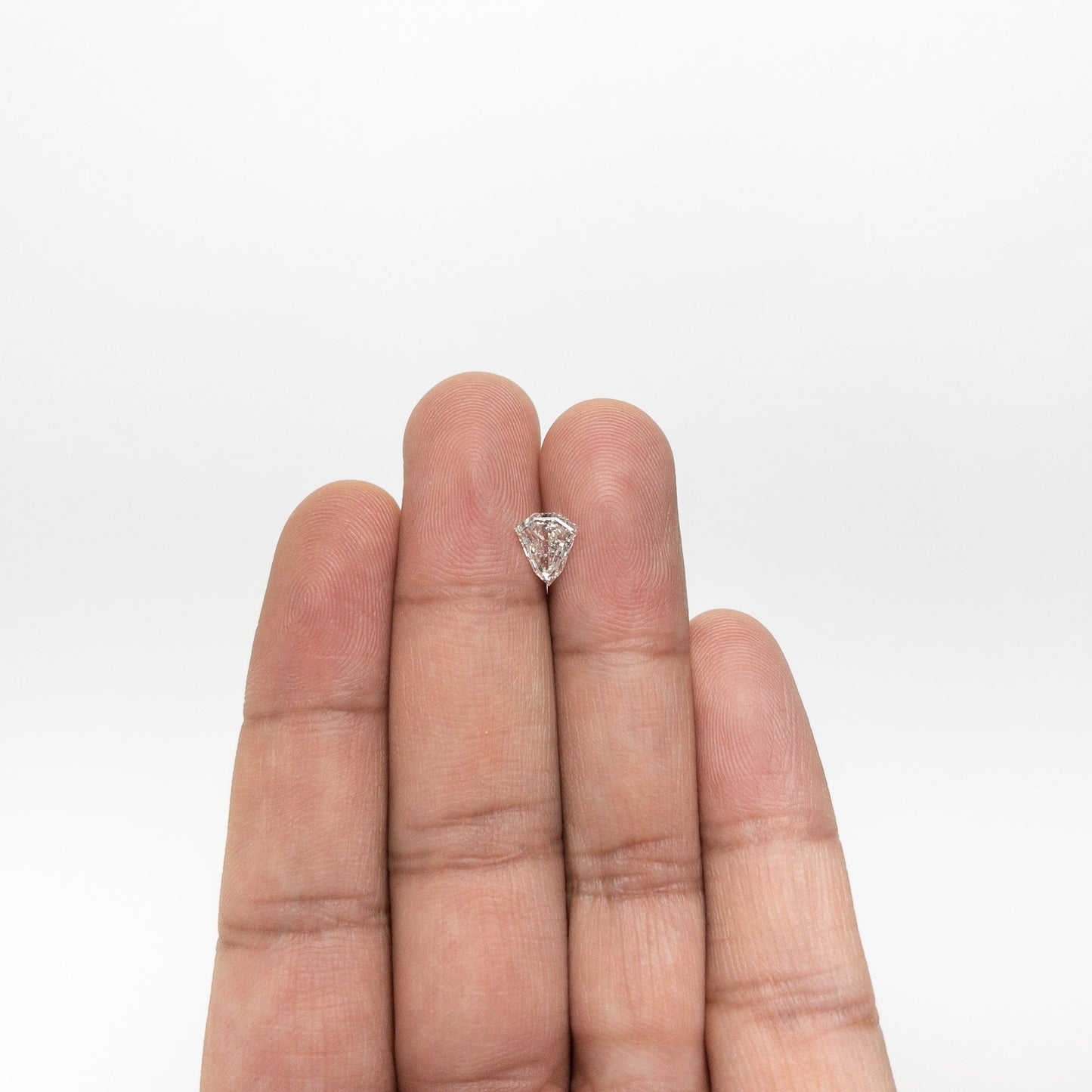 1.09ct 7.76x6.65x3.18mm SI2 H シールド ステップカット 19492-01