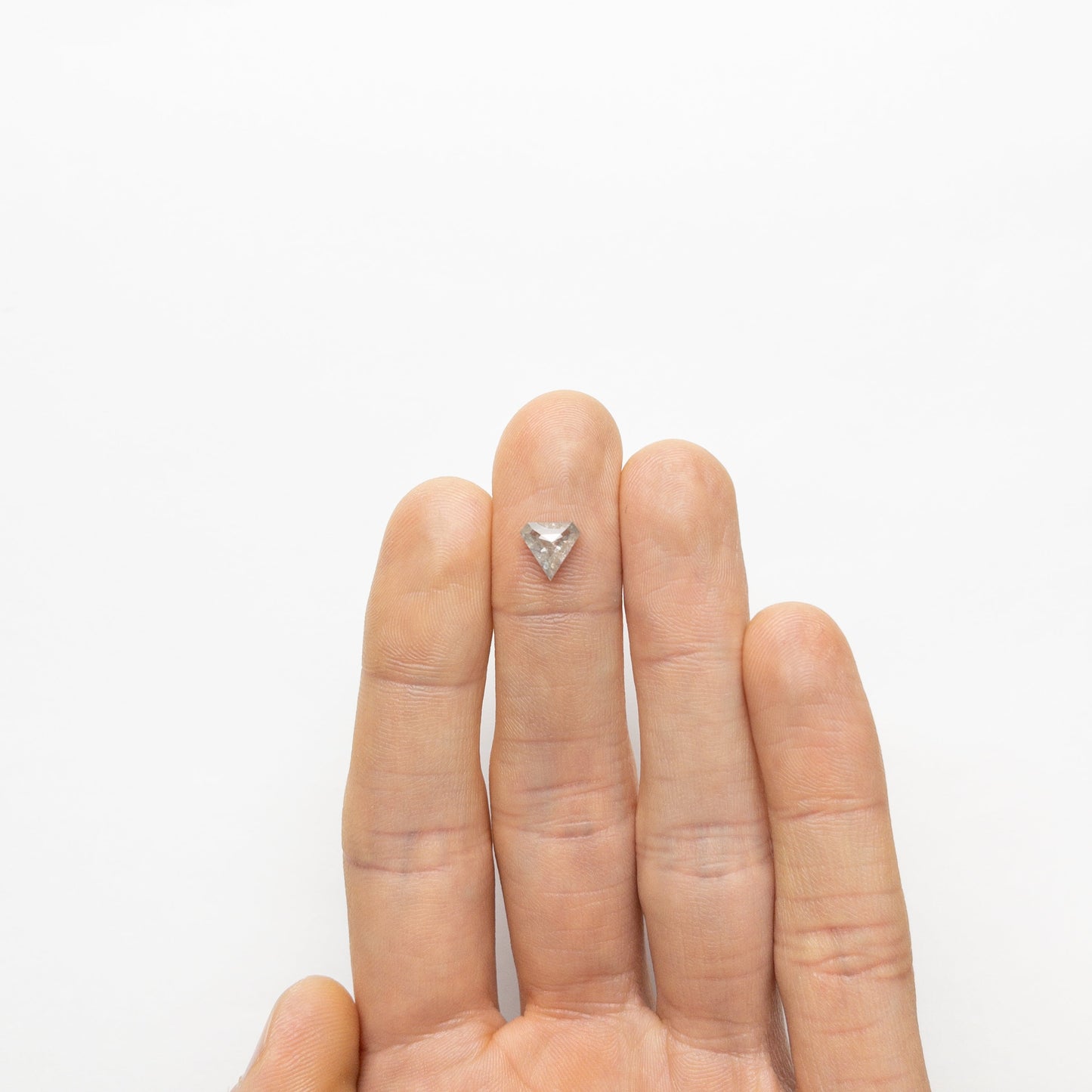 1.25ct 7.52x7.89x3.33mm シールド ローズカット 19617-05