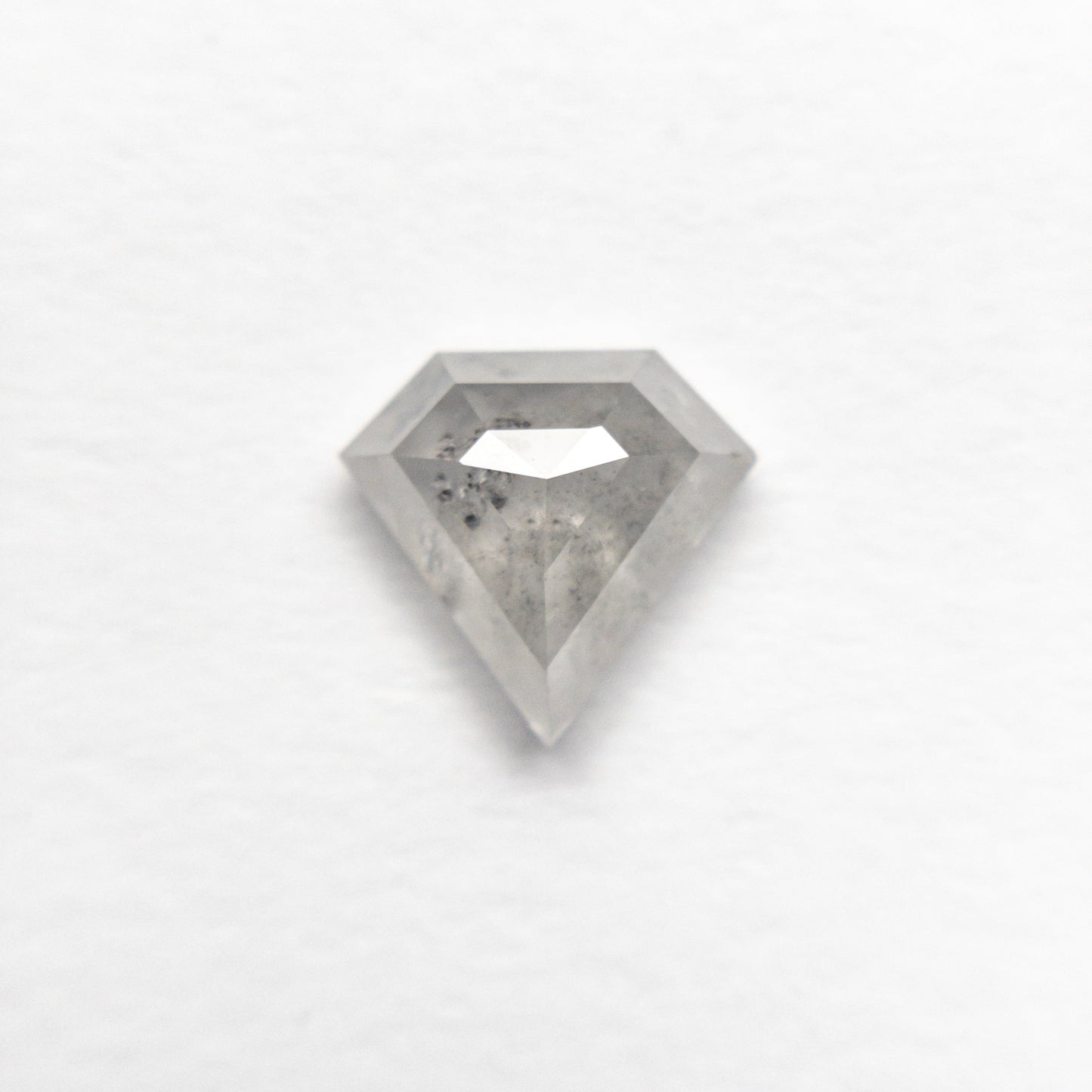 1.07ct 7.31x6.89x3.21mm シールド ローズカット 19617-15