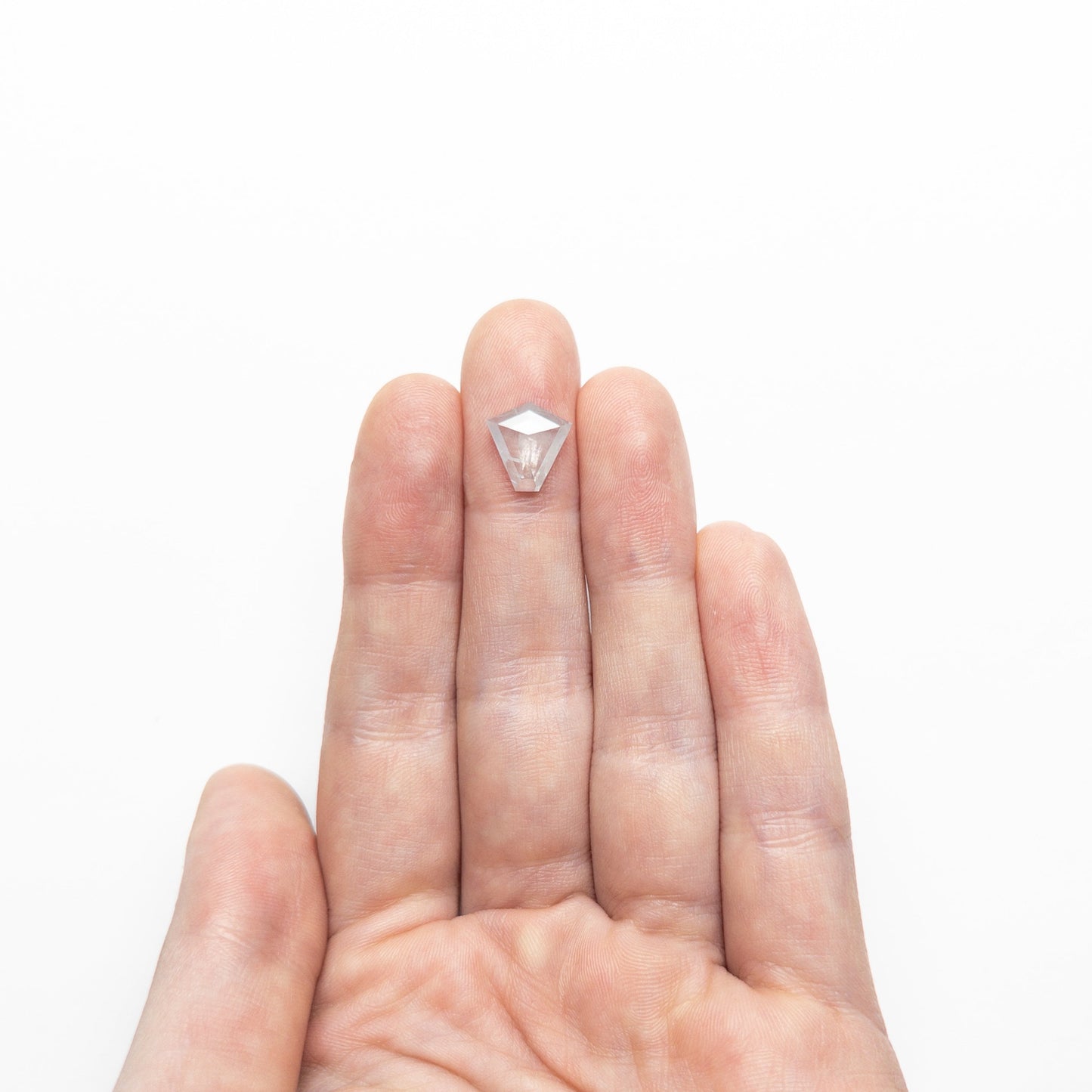 1.58ct 9.60x9.29x2.57mm シールド ローズカット 19617-26