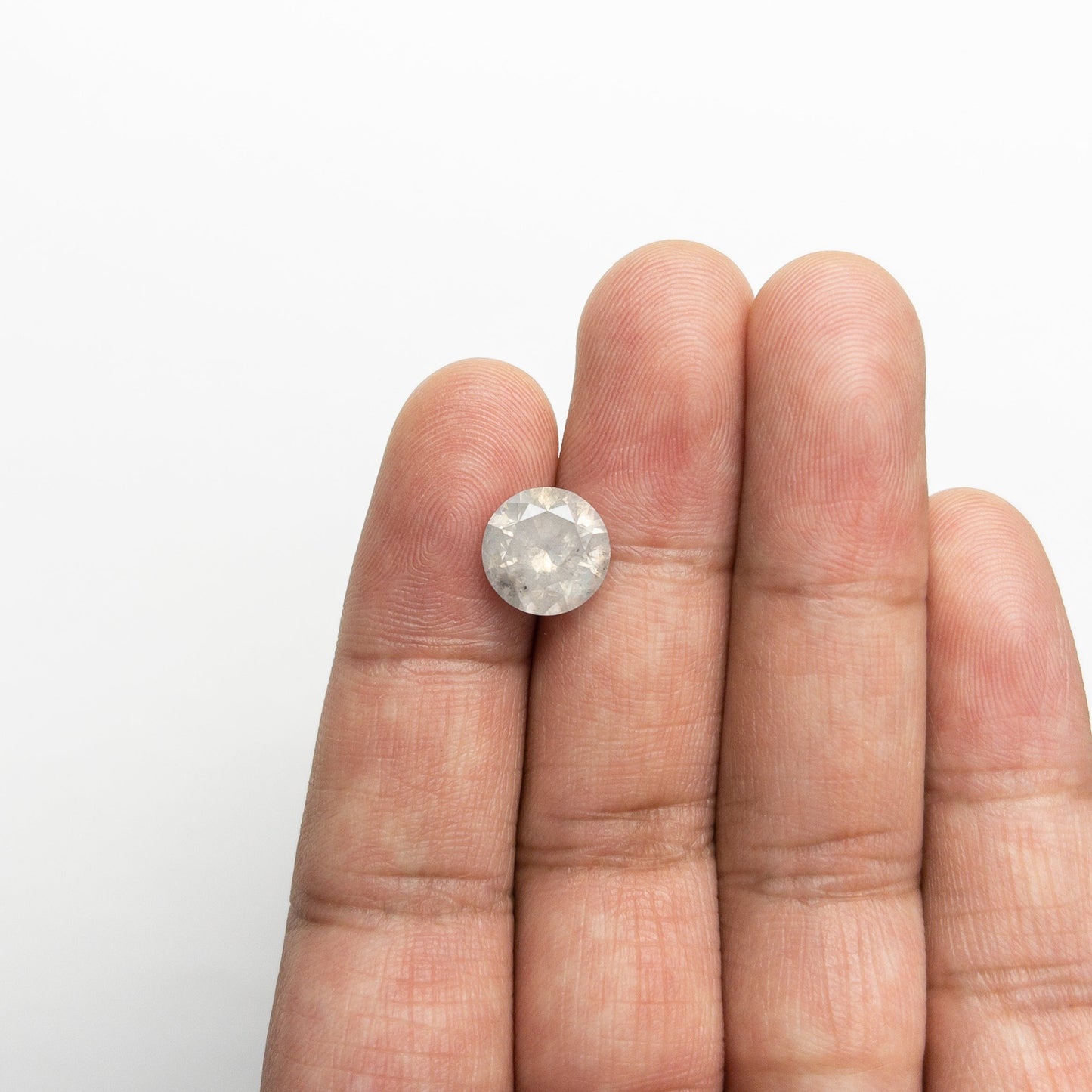 4.75ct 10.38x10.35x6.92mm ラウンド ブリリアント 20012-01