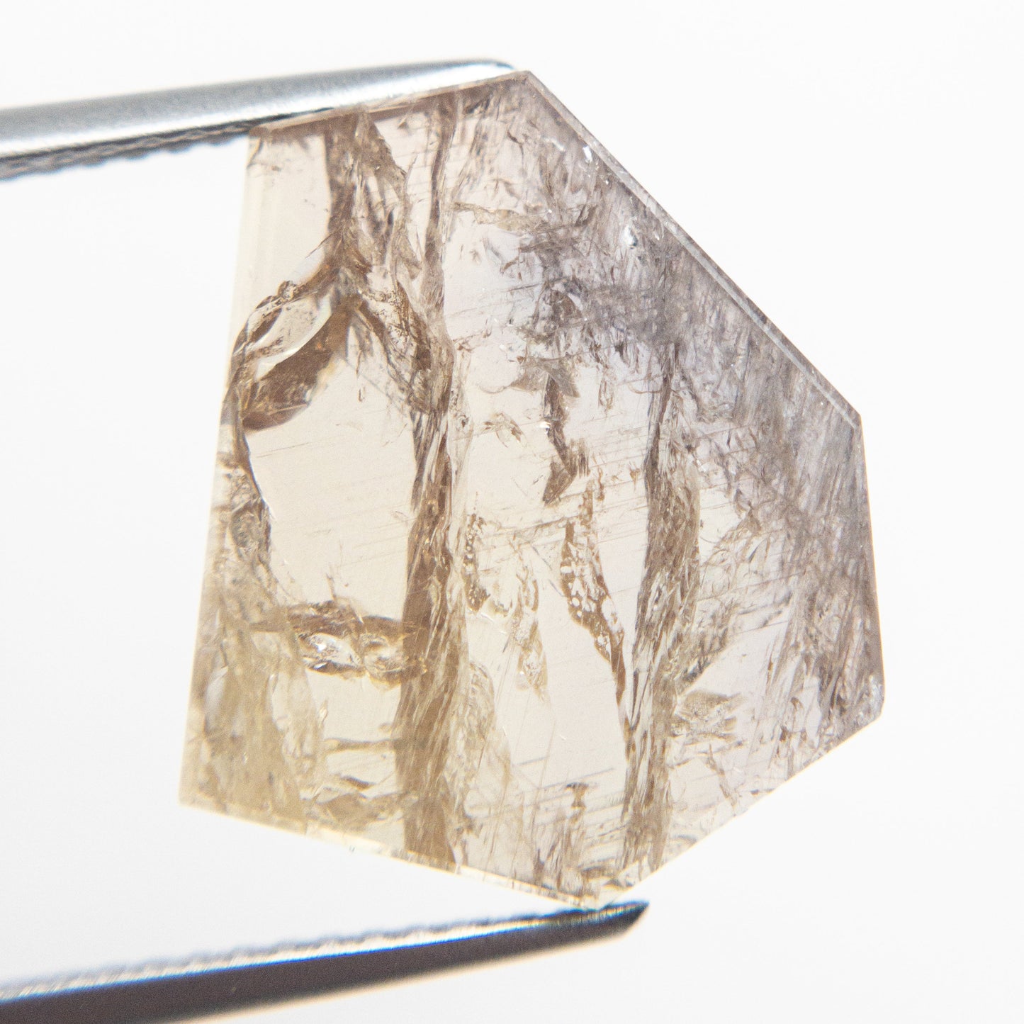 7.73ct 15.58x13.46x2.40mm 幾何学模様 スラブ サファイア 20052-12