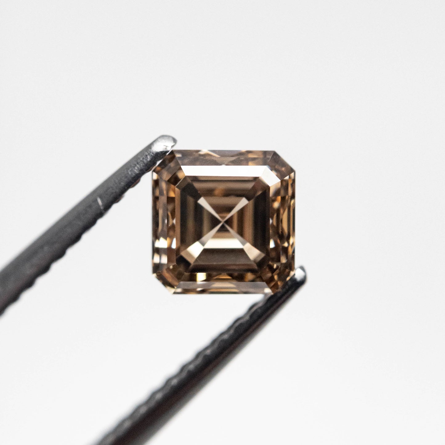 1.00ct 5.19x5.15x3.72mm SI1 C6 カットコーナー スクエア ステップカット 20705-31