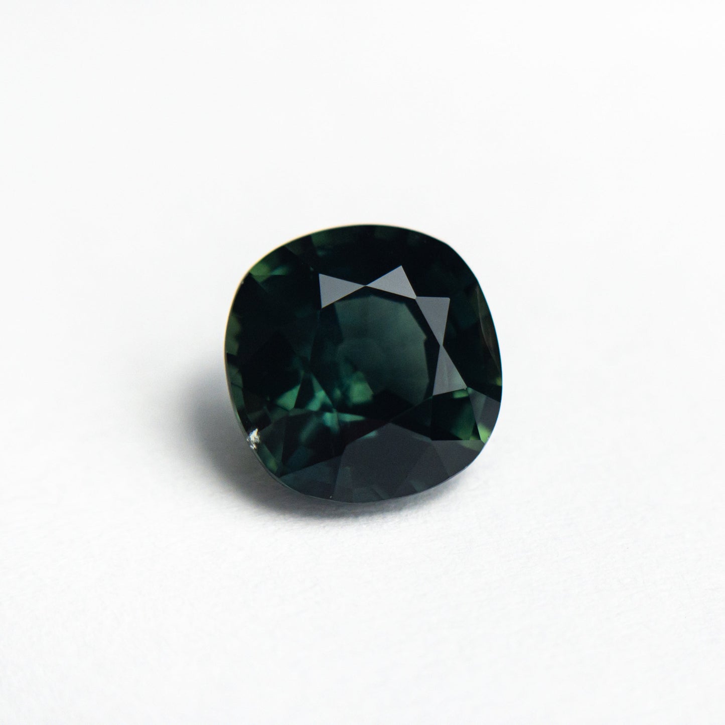 1.86ct 7.10x7.05x4.56mm クッションブリリアントサファイア 20995-13