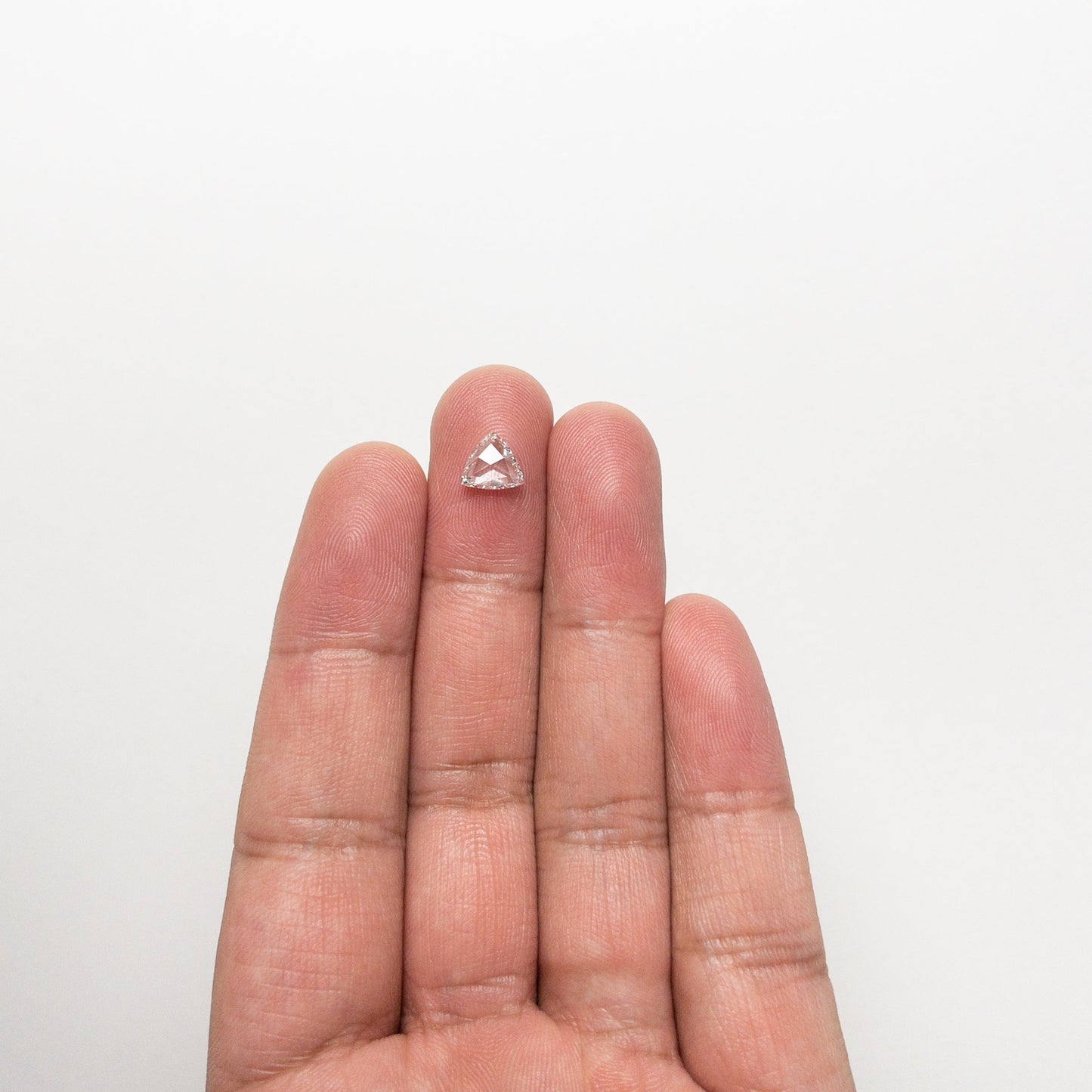 0.72ct 6.68x7.38x1.96mm SI1 F トリリオン ローズカット 🇨🇦 21300-01