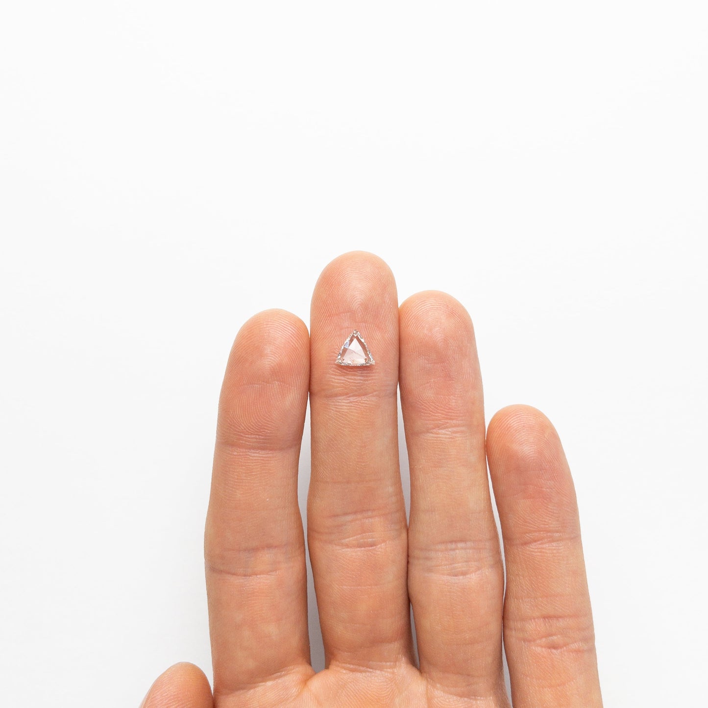 0.72ct 7.00x7.47x1.79mm VS2 G トリリオン ローズカット 🇨🇦 21427-01