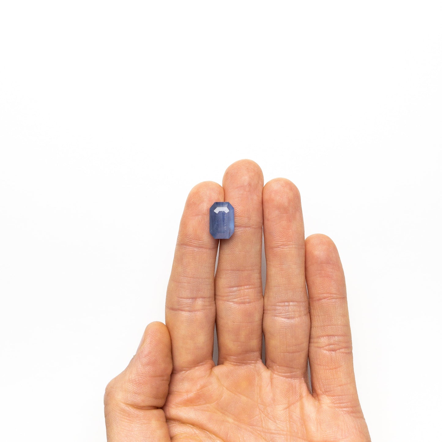 10.75ct 14.13x9.46x7.38mm カット コーナー レクタングル ステップ カット サファイア 21995-01