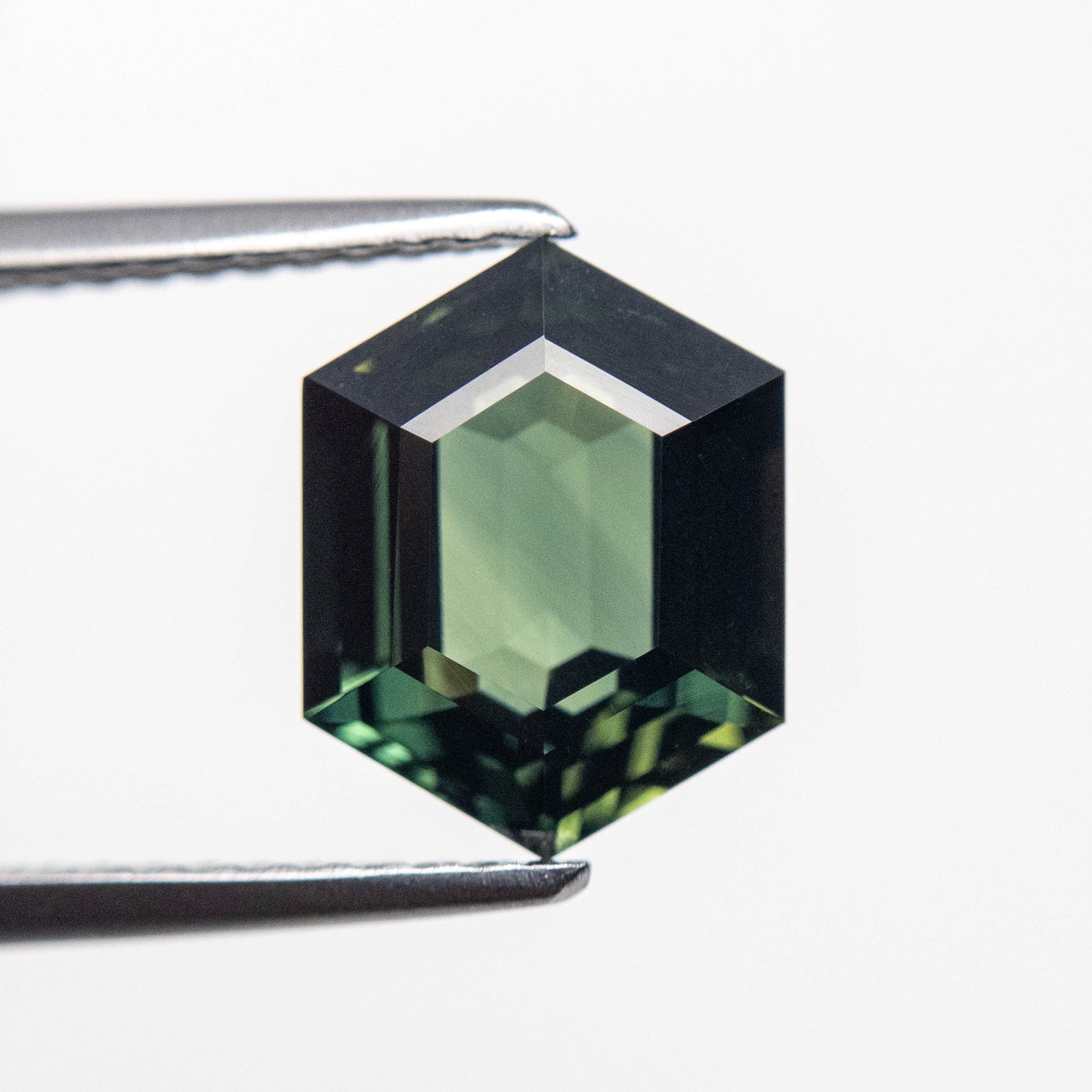 2.54ct 9.25x7.22x4.34mm ヘキサゴン ステップ カット サファイア 22312-10