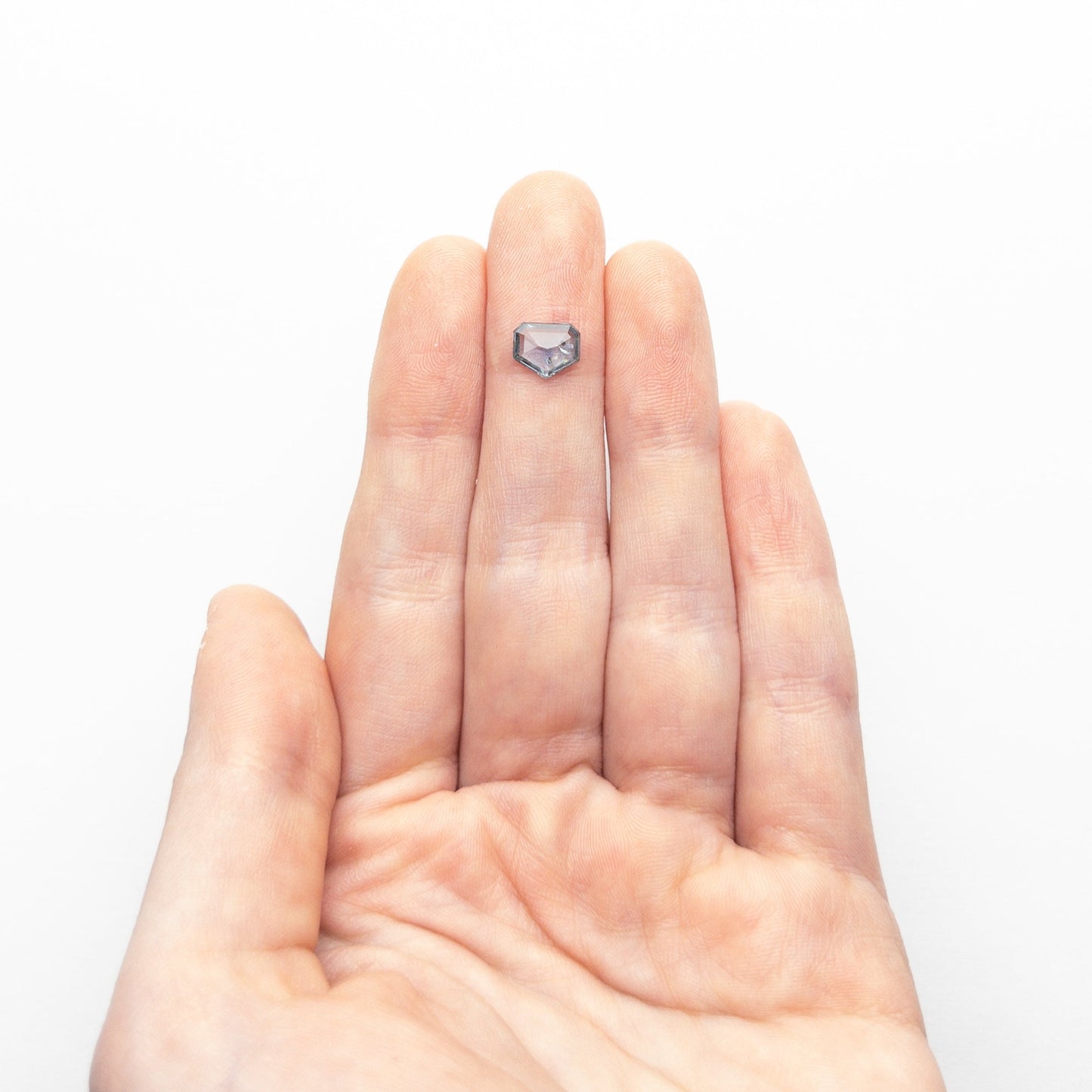 1.23ct 7.34x6.15x2.28mm シールド ローズカット サファイア 22434-62