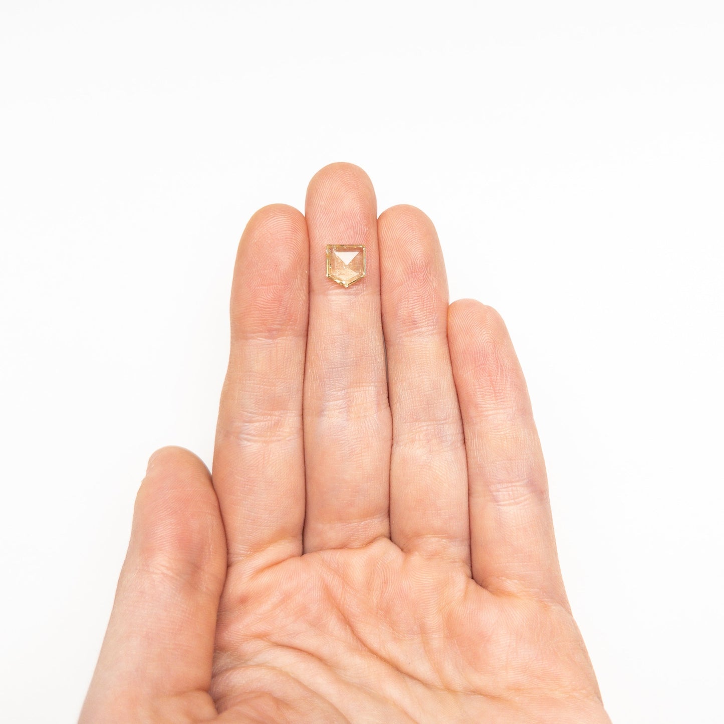 1.36ct 7.51x6.69x2.25mm シールドダブルカットサファイア 22434-75