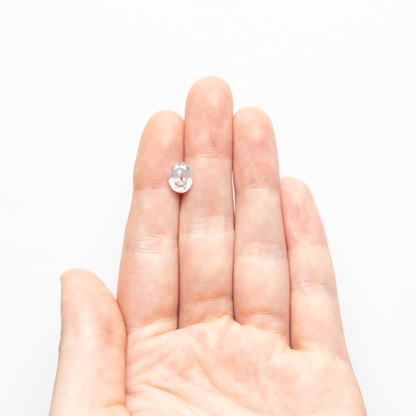 2.03ct 8.55x6.53x4.86mm オーバル ブリリアント 23182-05