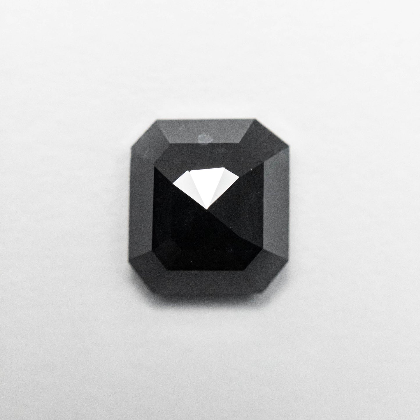 1.73ct 7.10x6.53x3.46mm カットコーナー レクタングル ローズカット 23187-02