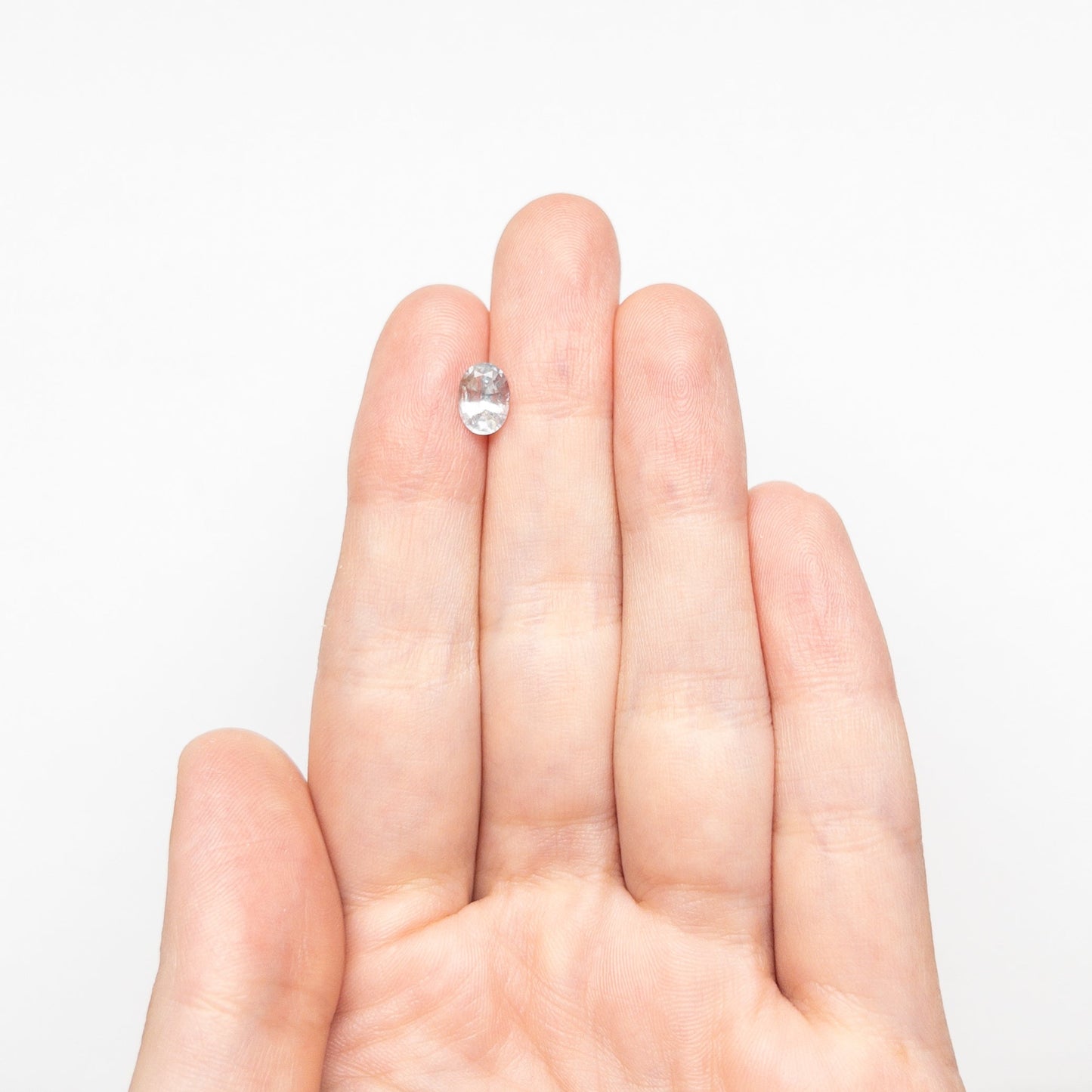 1.11ct 7.16x5.19x3.65mm オーバル ブリリアント サファイア 23447-44