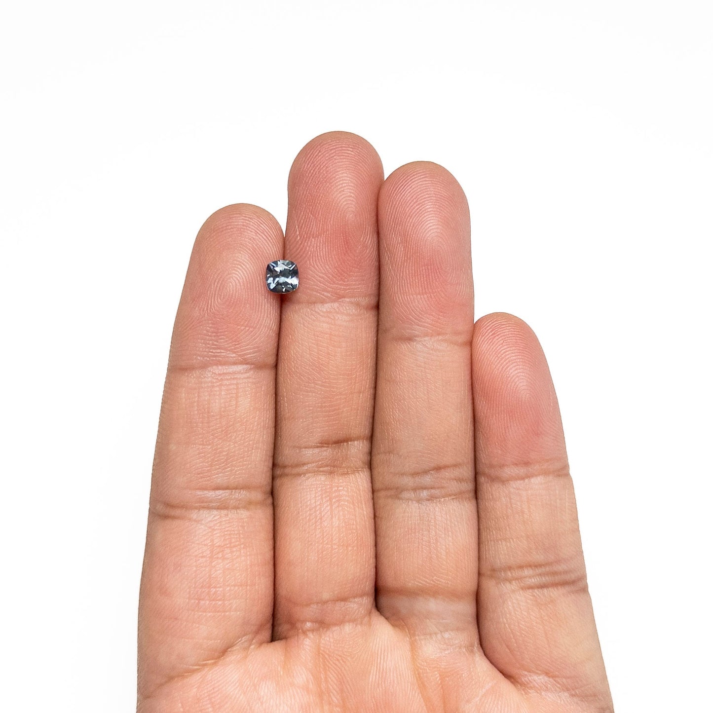 0.81ct 5.09x5.08x3.56mm クッションブリリアントサファイア 23466-21