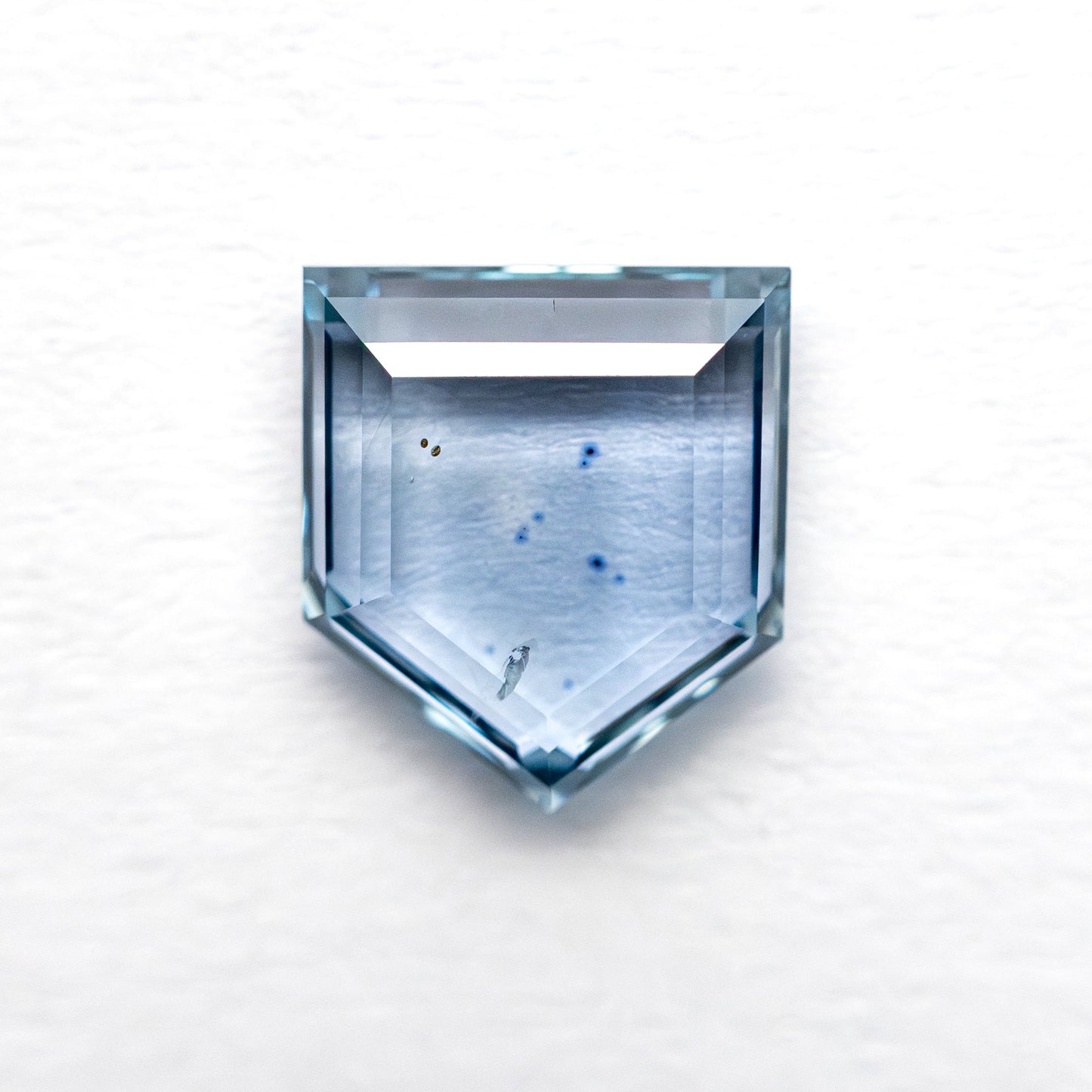 1.60ct 7.60x6.71x2.46mm シールド ポートレート カット サファイア 23474-35