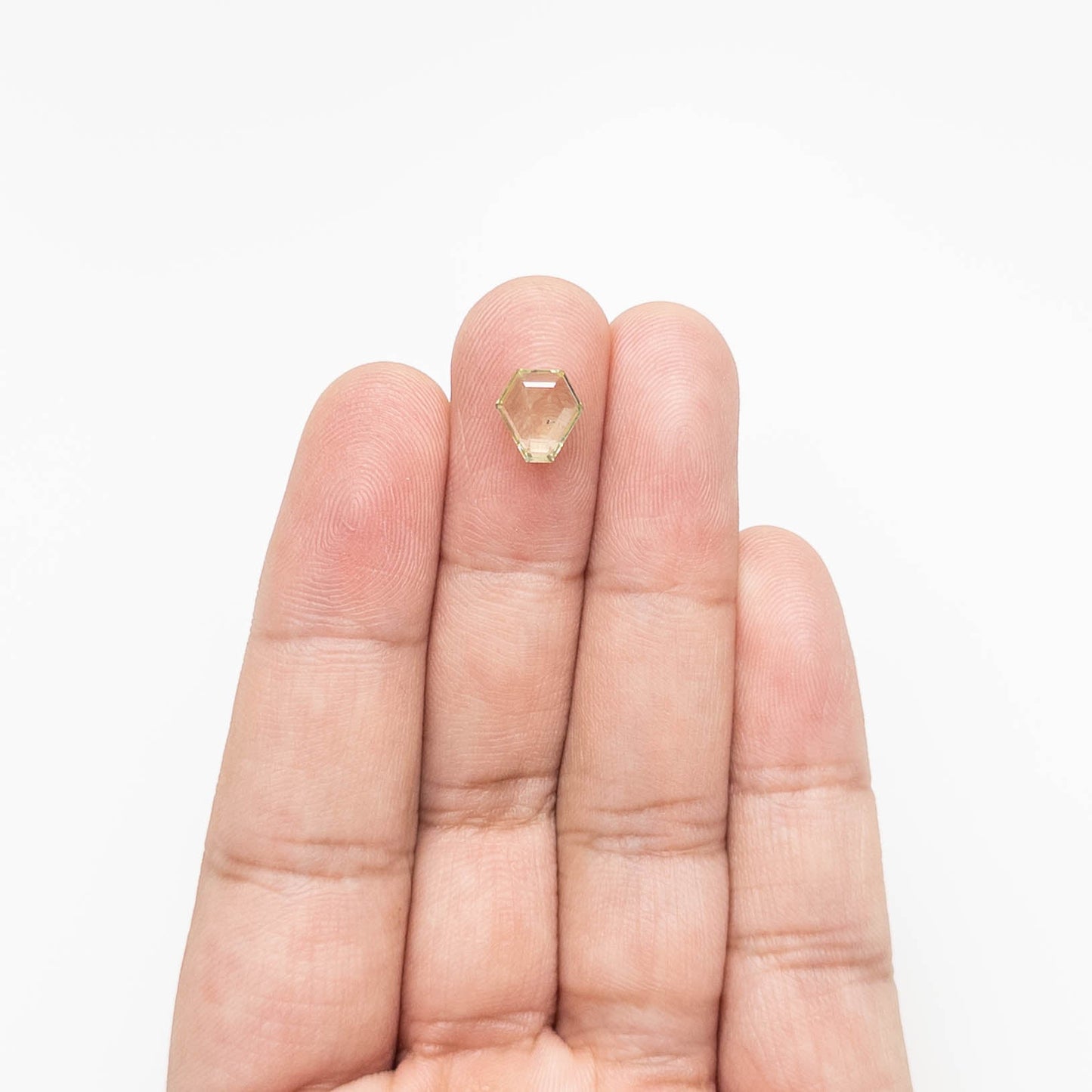 1.65ct 8.31x8.00x2.49mm コフィン ポートレート カット サファイア 23474-44