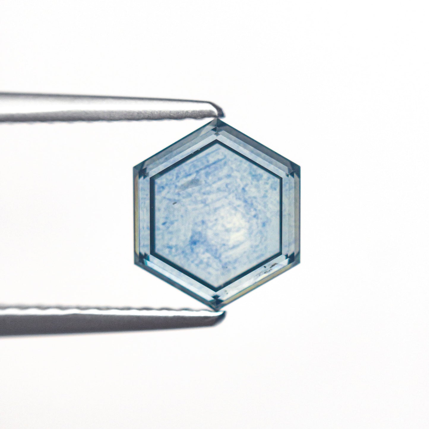 1.57ct 8.15x7.10x2.20mm ヘキサゴン ポートレートカット サファイア 23474-60