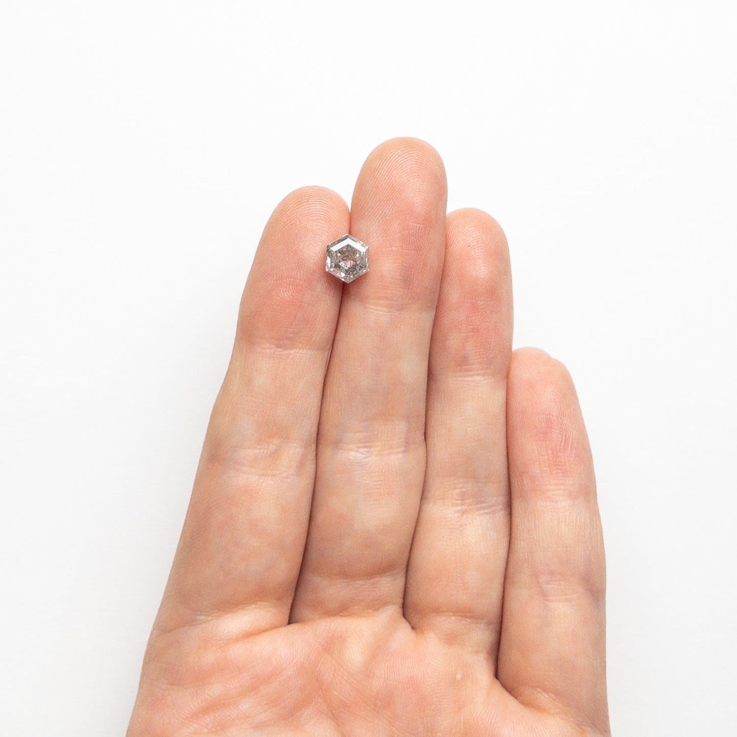 1.62ct 7.05x6.10x4.46mm ヘキサゴン ステップカット 🇨🇦 23969-01