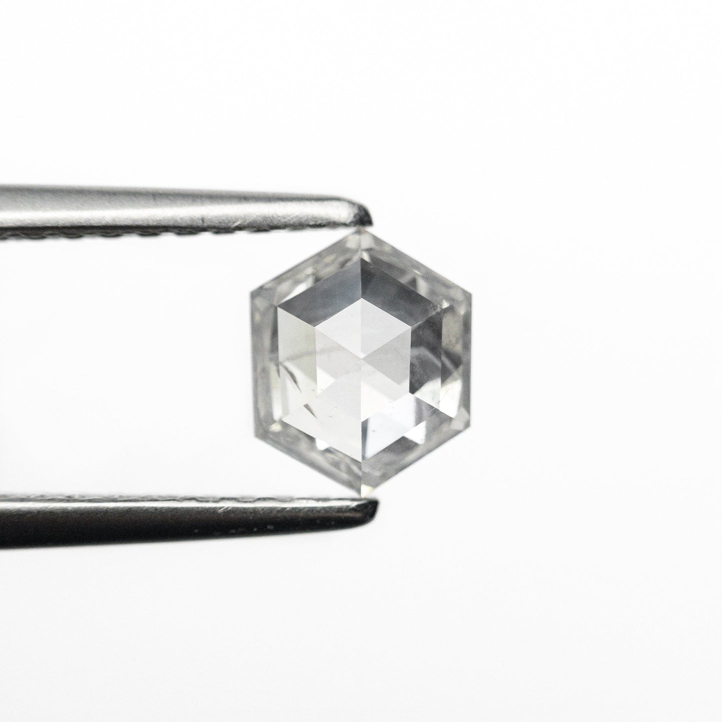 0.64ct 6.25x5.17x2.77mm ヘキサゴン ステップカット 23840-36