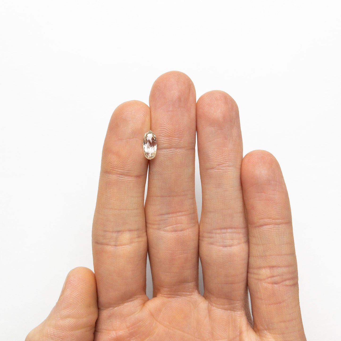 2.03ct 10.04x4.88x4.35mm VVS OP オーバル ブリオレット カット 23898-01