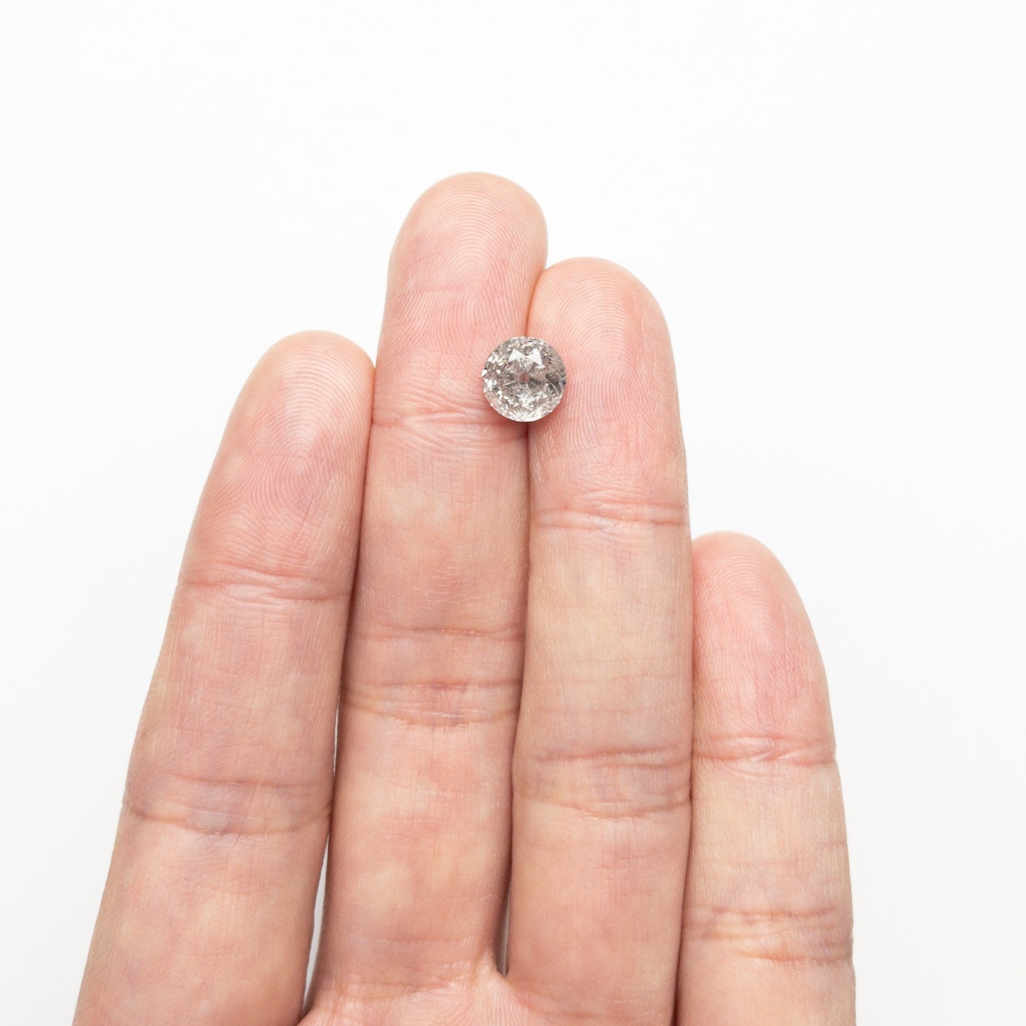 2.63ct 7.93x7.87x5.80mm ラウンド ブリリアント 🇨🇦 23989-01