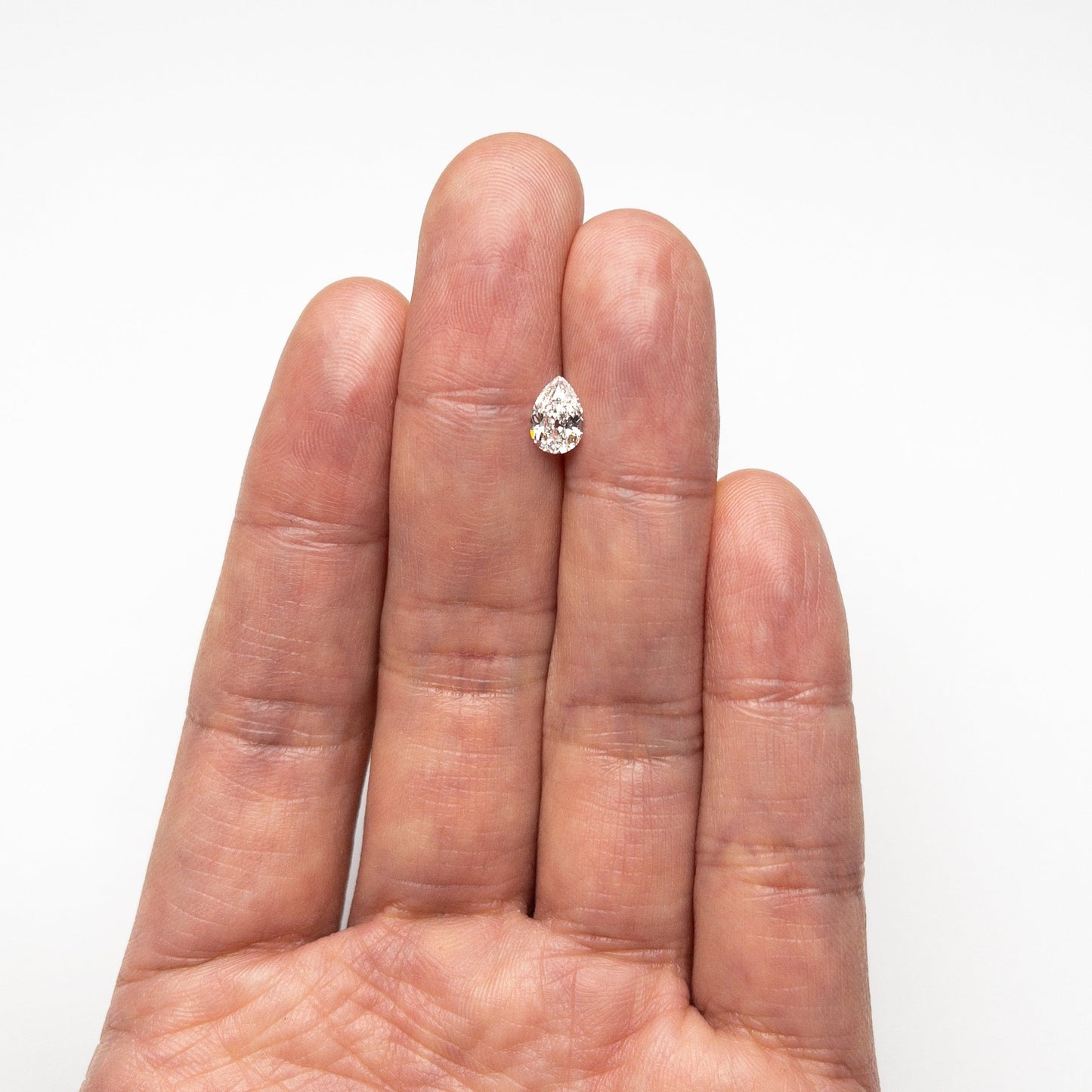 0.71ct 7.35x5.03x2.77mm GIA VVS1 F ペア ブリリアント 24447-01