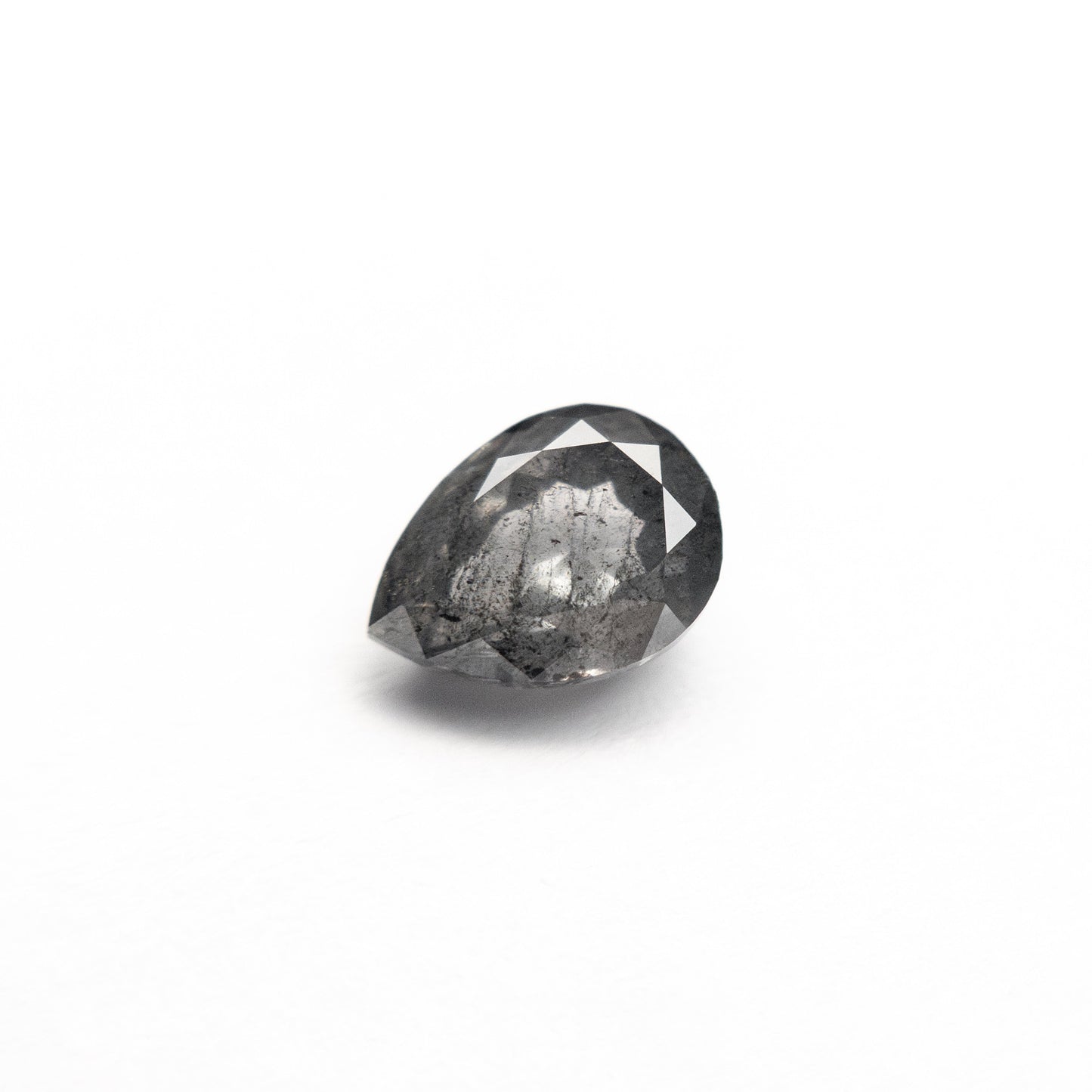 0.81カラット 6.58x4.81x3.18mm ペアシェイプ ダブルカット 24503-23