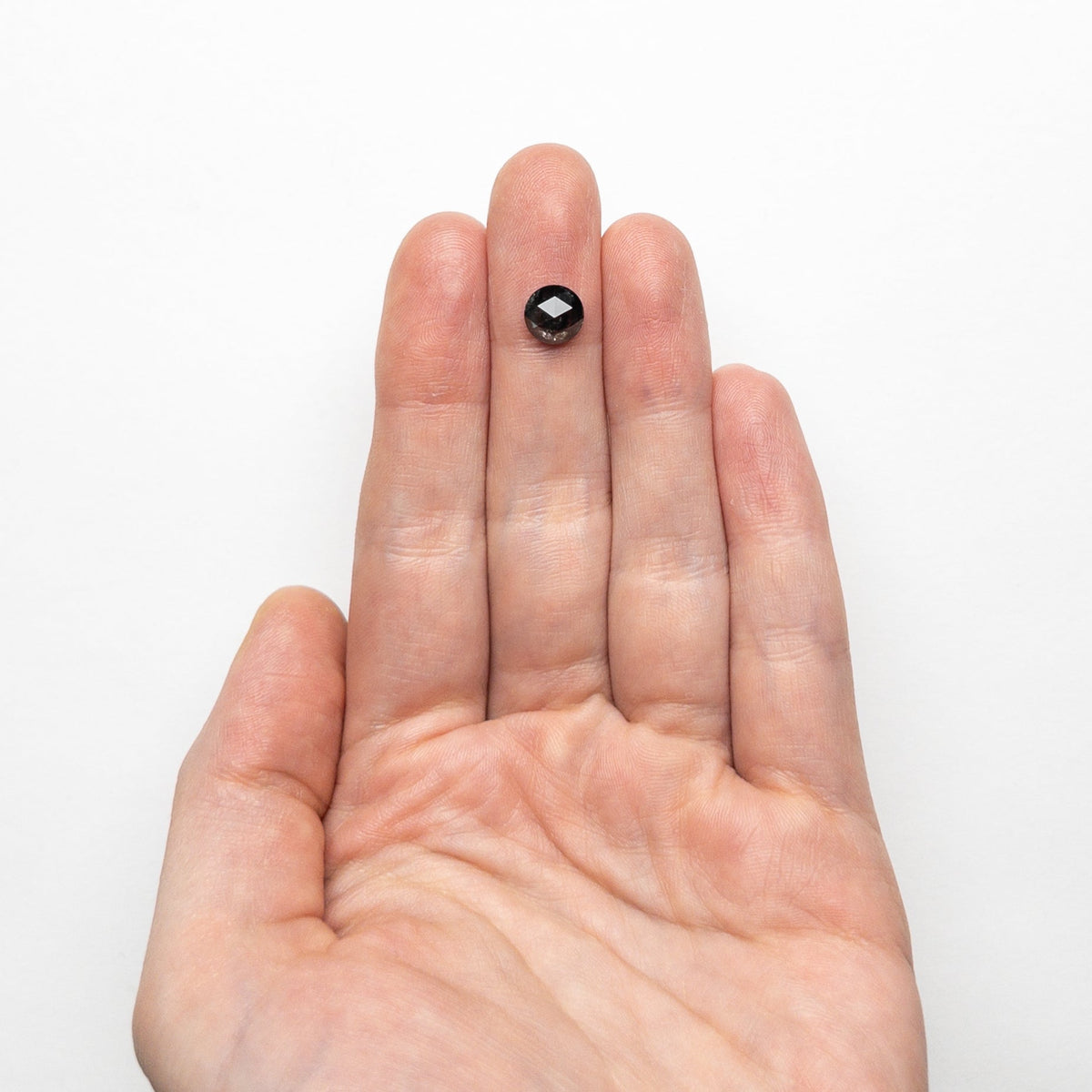 1.66ct 7.05x7.03x3.84mm ラウンド ローズカット 24506-04