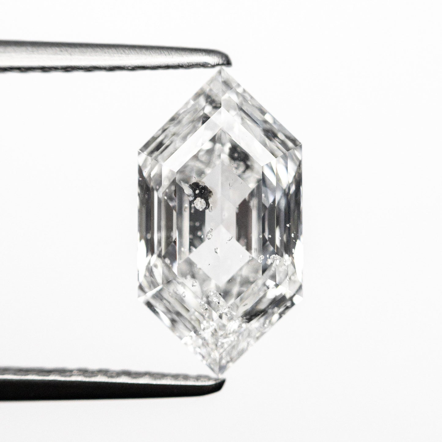 2.19ct 11.95x6.31x3.94mm I1 F ヘキサゴン ステップカット 24525-01