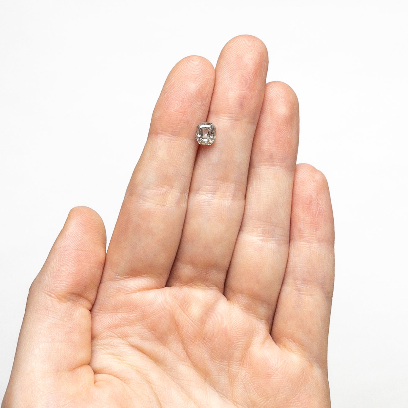 1.01ct 5.90x5.25x3.53mm カットコーナー レクタングル ステップカット 🇨🇦 24956-01