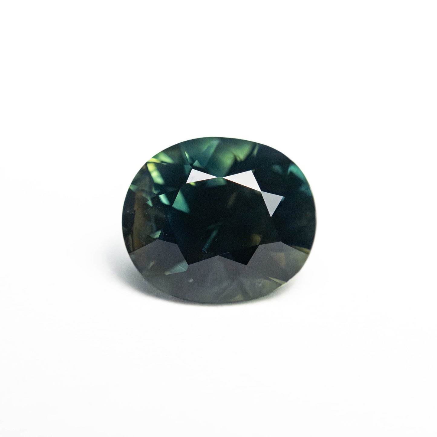 1.74ct 7.66x6.52x4.82mm オーバル ブリリアント サファイア 25125-01
