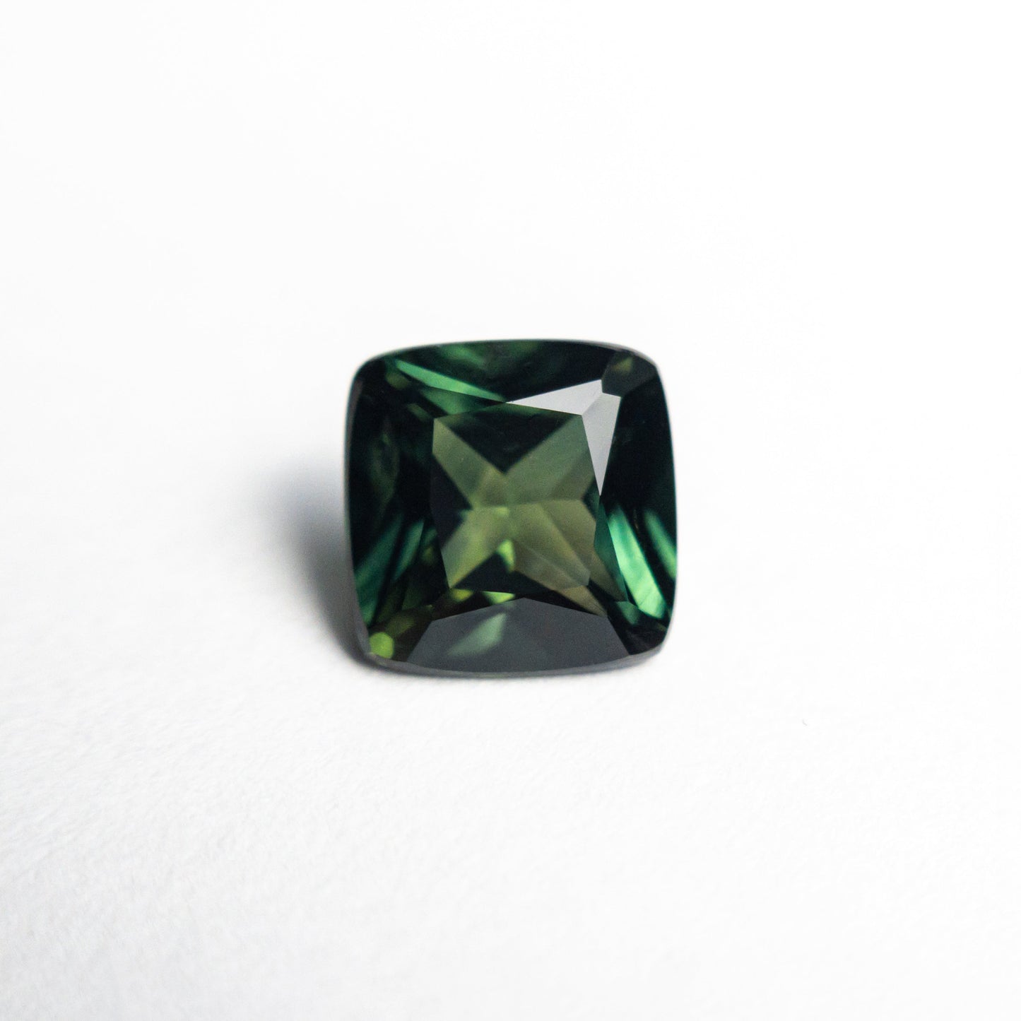 1.49ct 6.42x6.37x3.84mm クッションブリリアントサファイア 25128-03