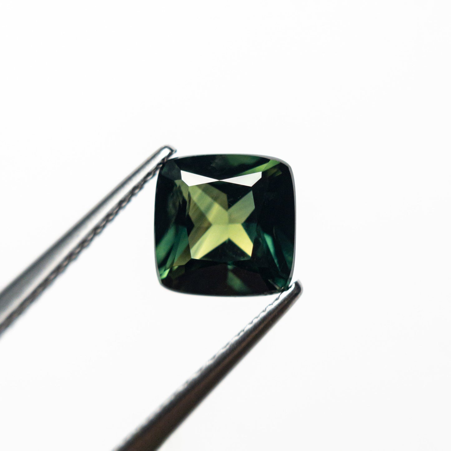 1.49ct 6.42x6.37x3.84mm クッションブリリアントサファイア 25128-03