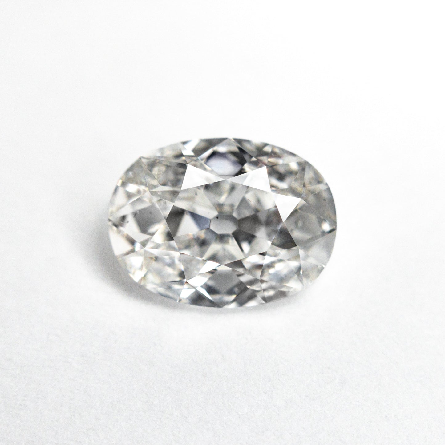 2.01ct 9.42x7.04x3.90mm GIA SI1 E モダンアンティーク オーバル ブリリアント 25159-01