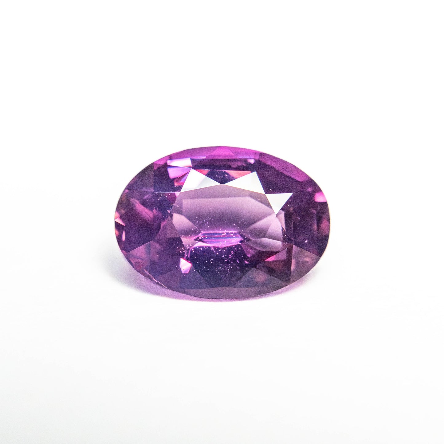 1.51ct 8.17x5.94x3.76mm オーバル ブリリアント サファイア 25249-01