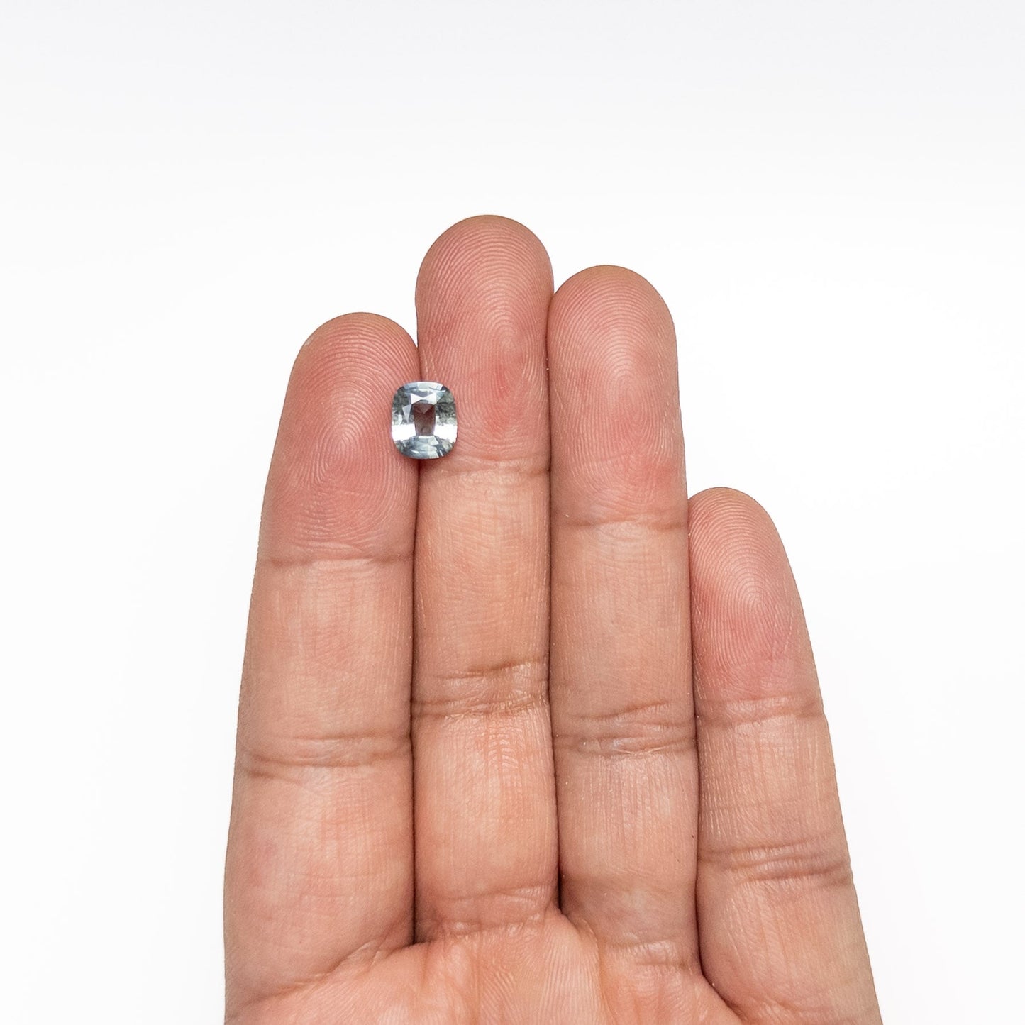 1.78ct 7.92x6.78x3.72mm クッションブリリアントサファイア 25431-01