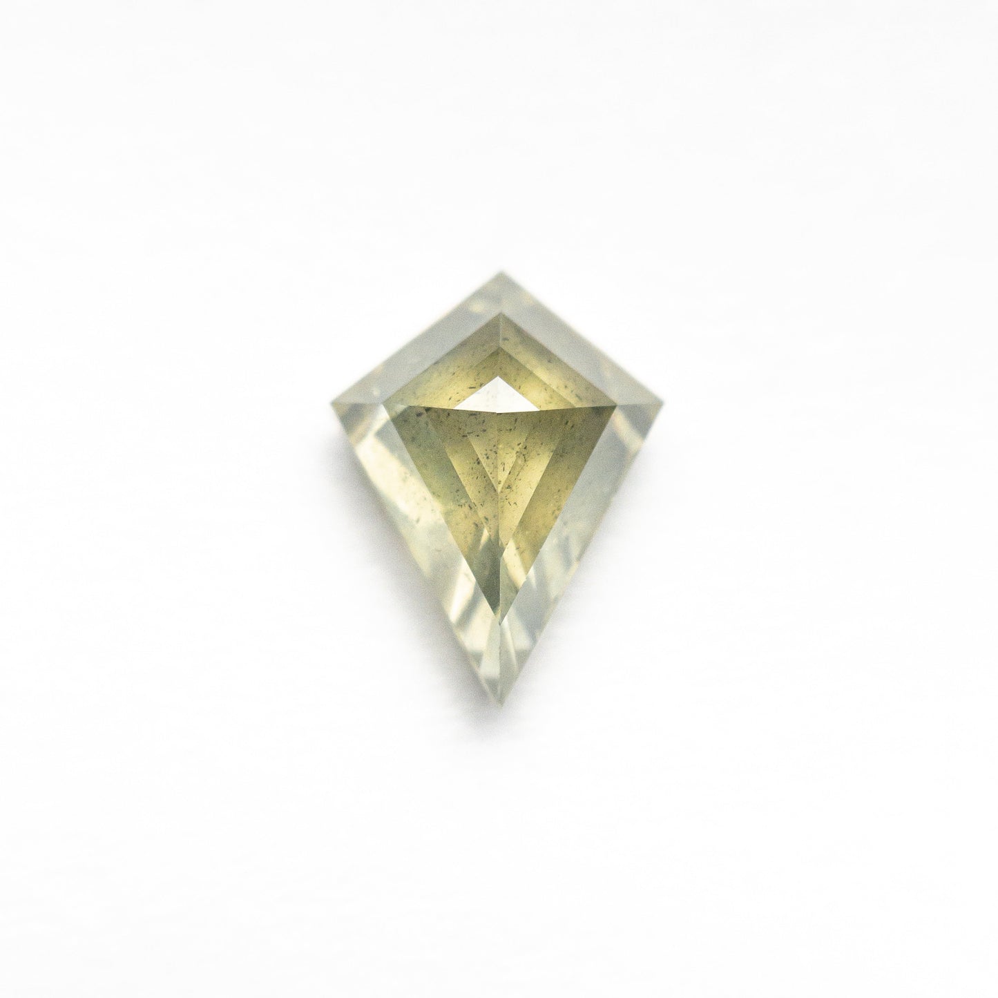 1.05ct 8.38x6.43x3.65mm カイトステップカット 25455-14