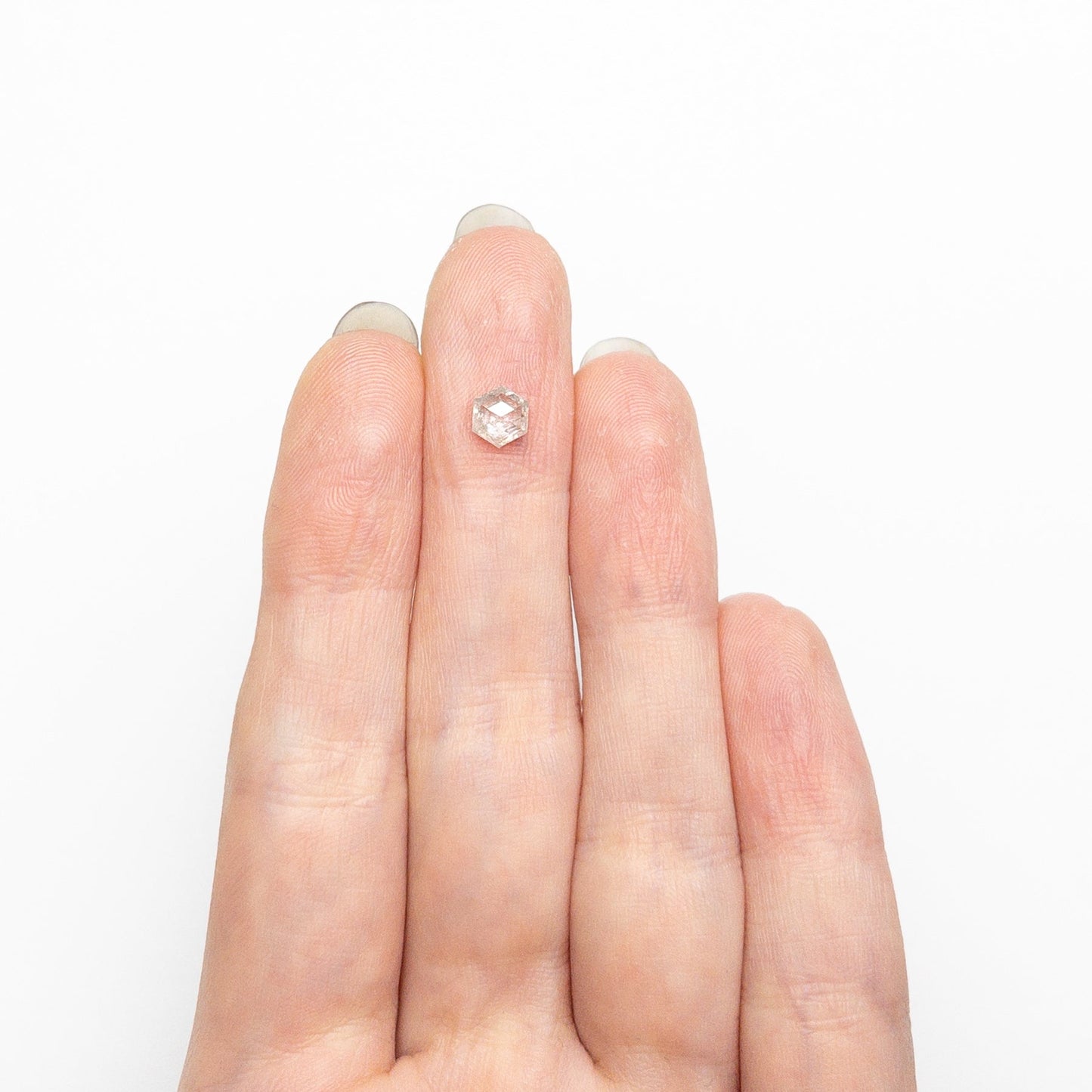 0.57カラット 5.52x4.75x2.58mm ヘキサゴン ローズカット 25457-17
