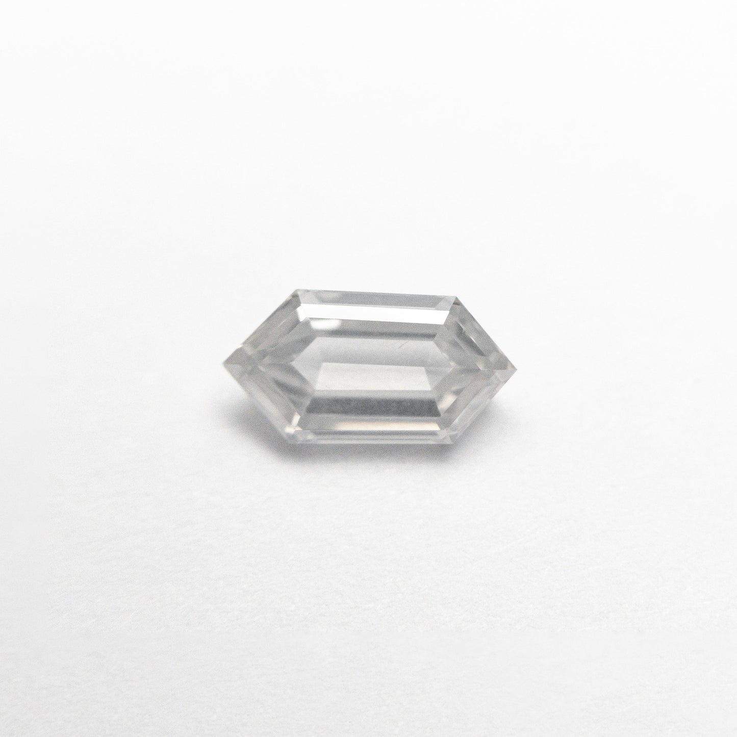 0.64ct 7.71x4.04x2.26mm Hexagon Step Cut 25457-19