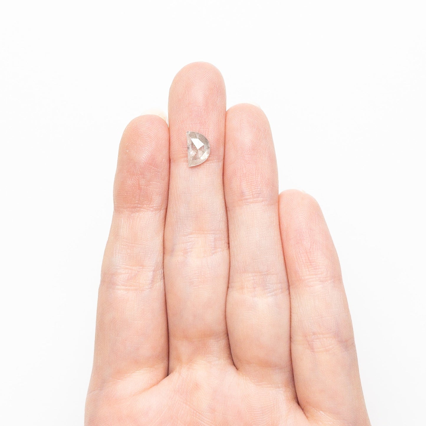 1.38ct 8.29x5.42x3.49mm ハーフムーン ローズカット 25458-01