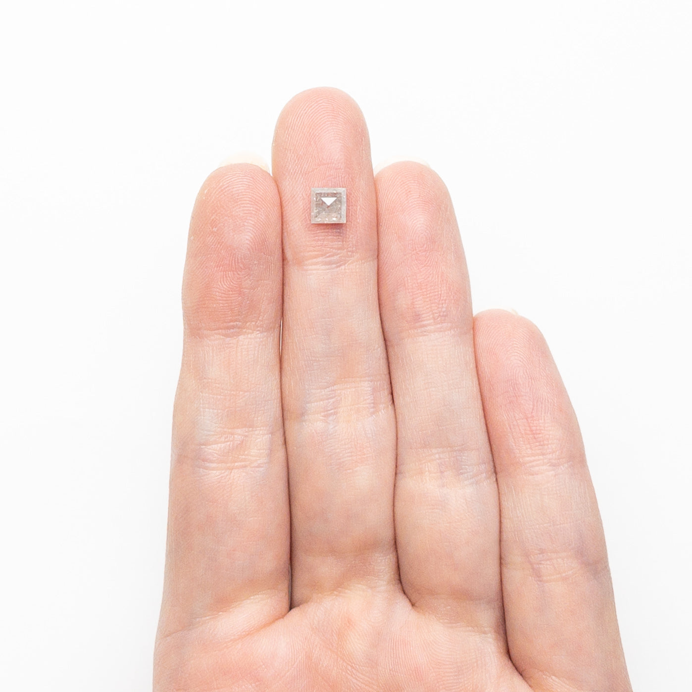 0.82ct 4.79x4.72x3.29mm スクエア ローズカット 25458-04