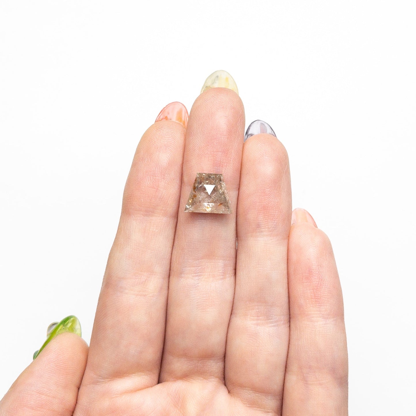 4.29ct 9.06x11.29x4.8mm 台形ローズカット 25479-01