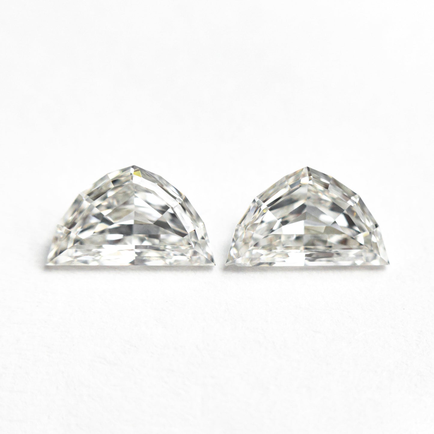 1.01cttw 2個 7.12x4.23x2.24mm 7.05x4.22x2.28mm VVS G/H エポレット ステップカット マッチングペア 25531-01