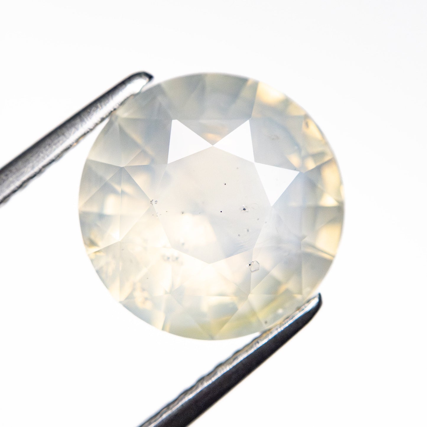 5.10ct 10.08x10.07x6.24mm ラウンドブリリアントサファイア 25541-01