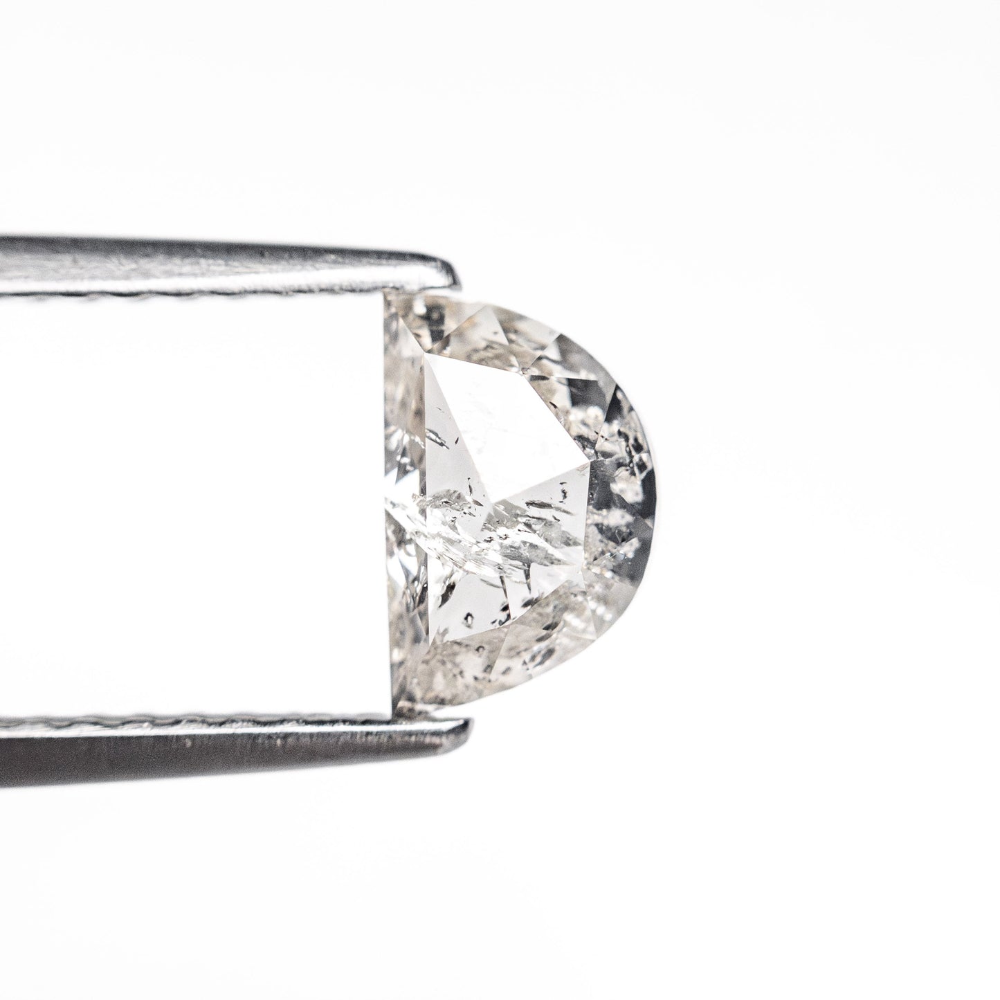 1.00ct 7.17x4.58x3.38mm ハーフムーン ローズカット 🇨🇦 25647-01