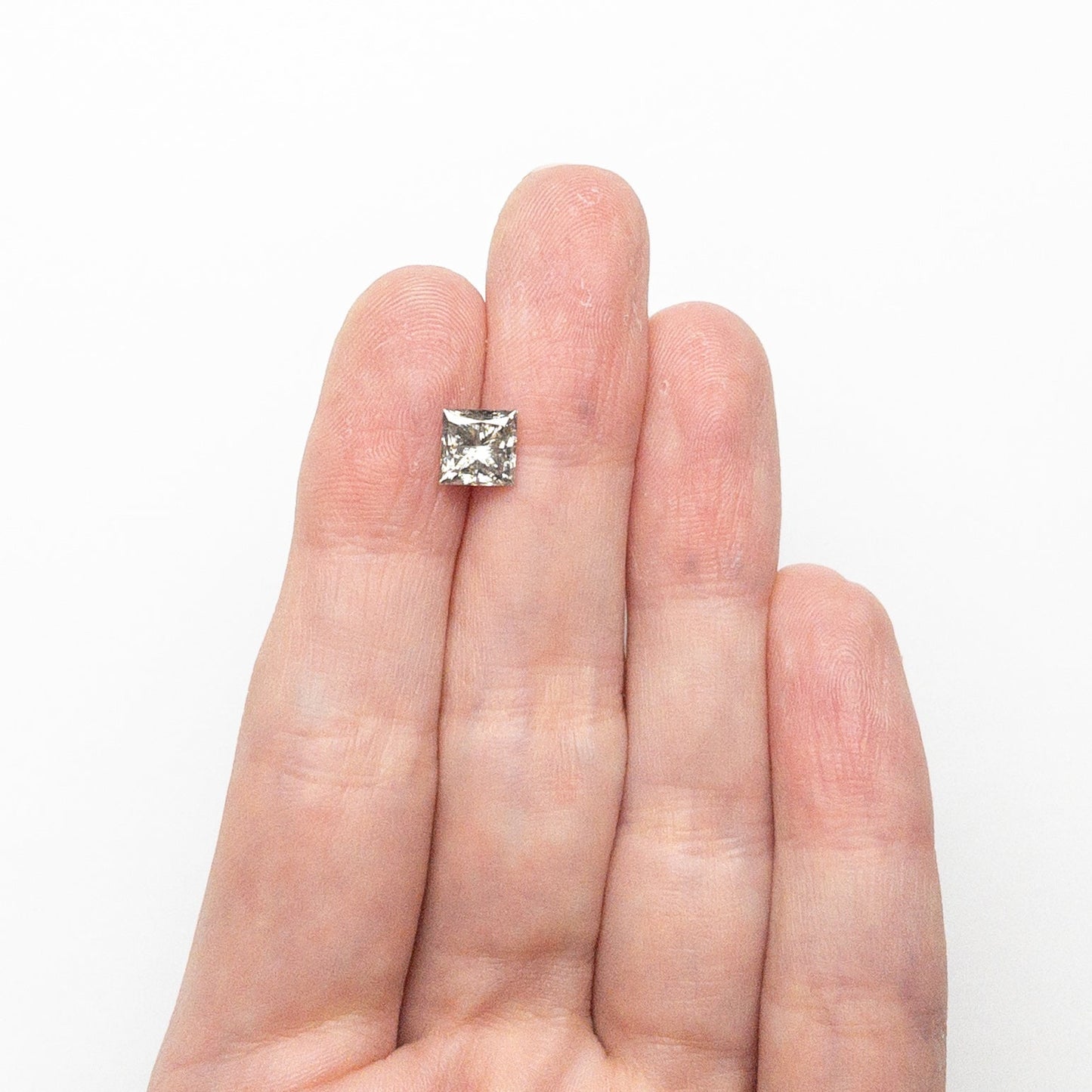 1.50ct 6.03x5.96x4.57mm プリンセスカット 25792-01